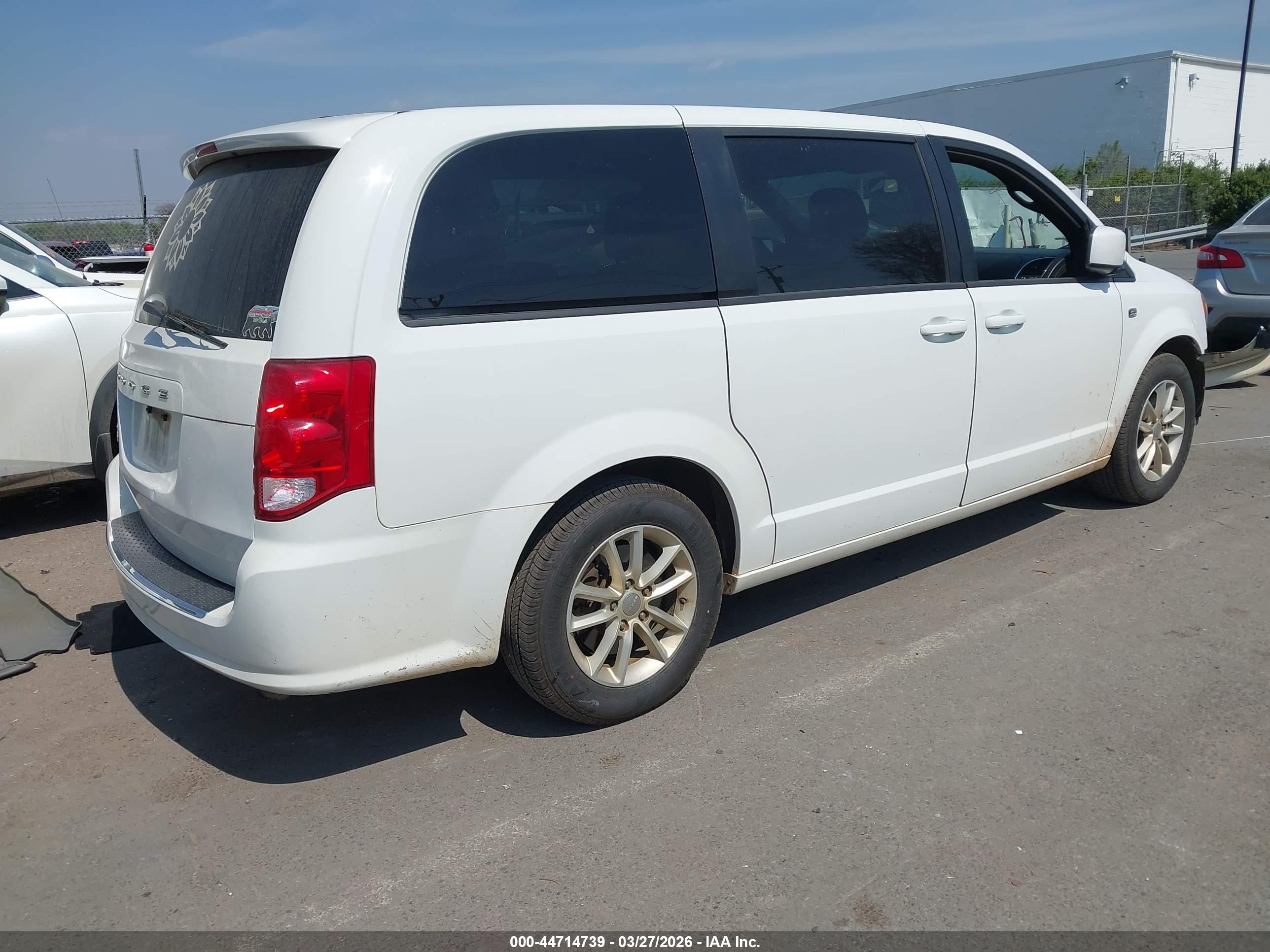 DODGE GRAND image 4