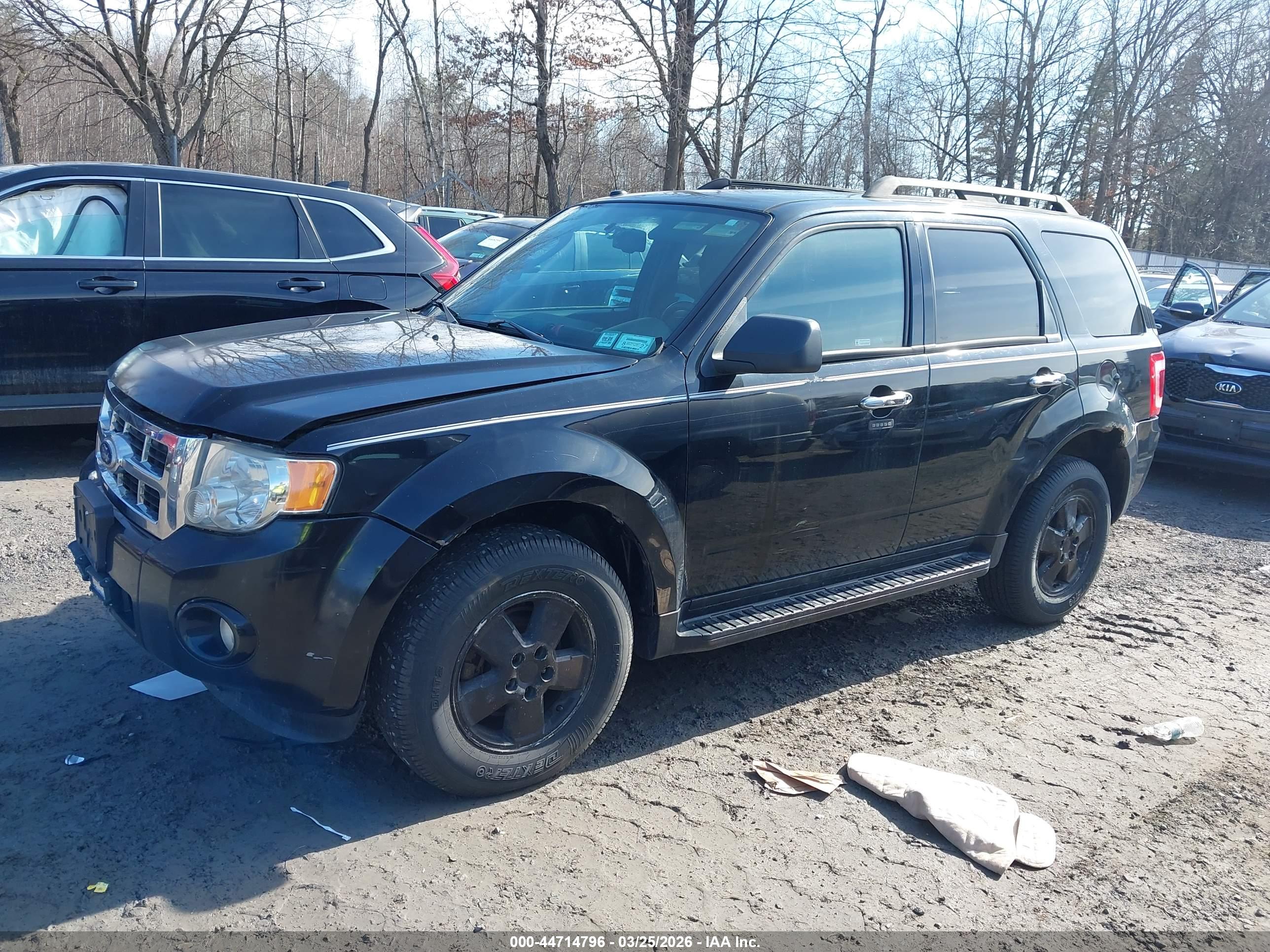 FORD ESCAPE image 6