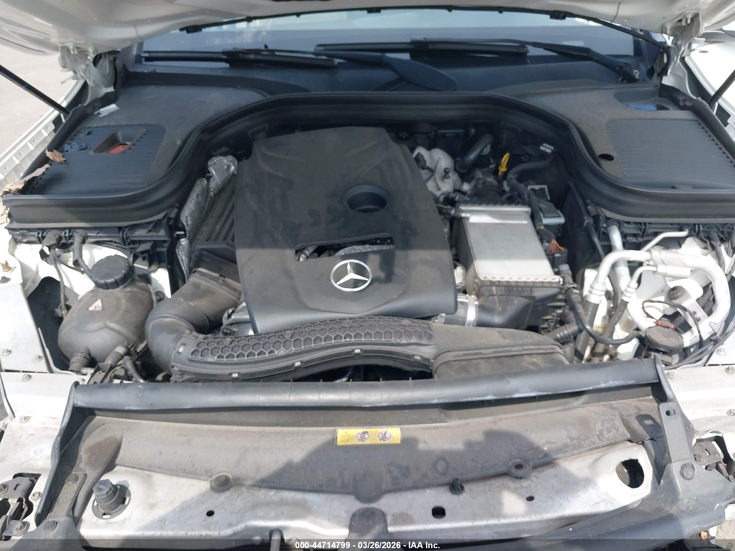 MERCEDES-BENZ GLC image 10