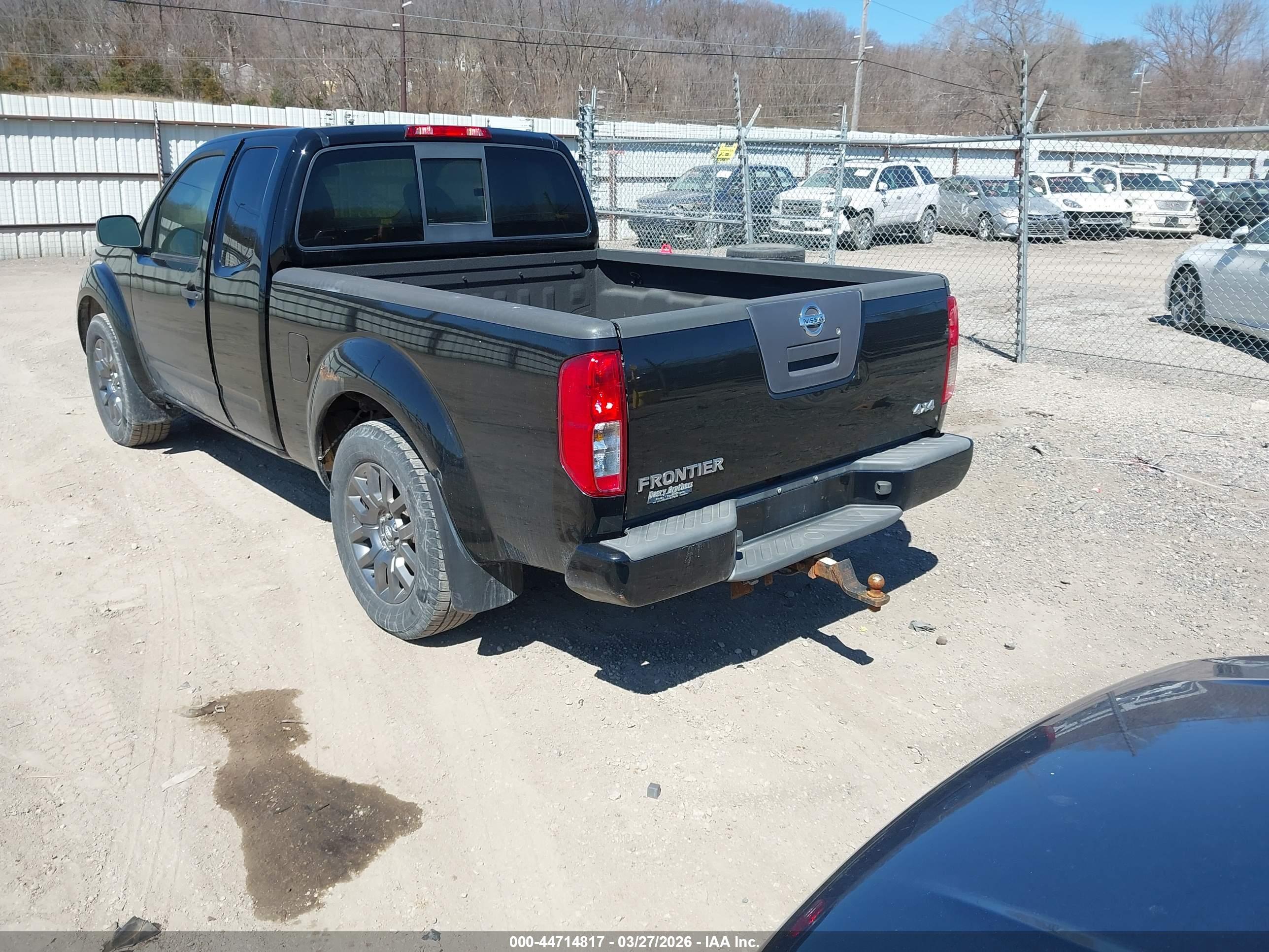 NISSAN FRONTIER image 3
