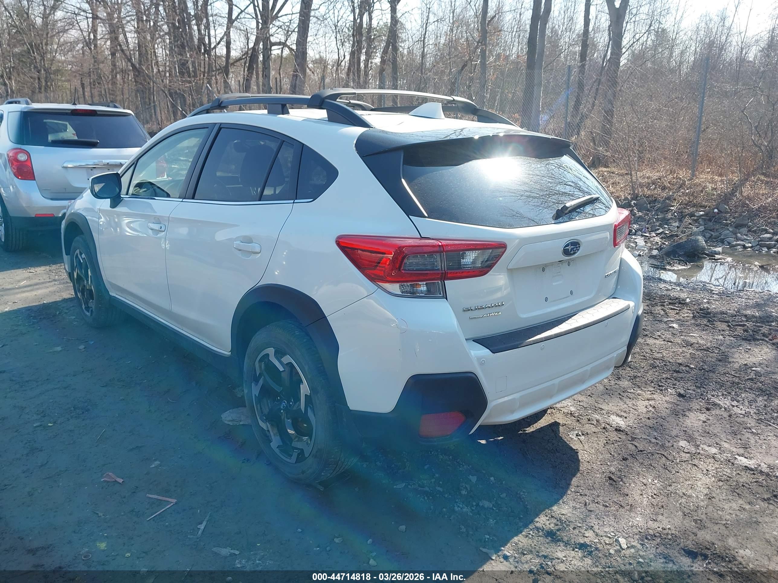 SUBARU CROSSTREK image 3