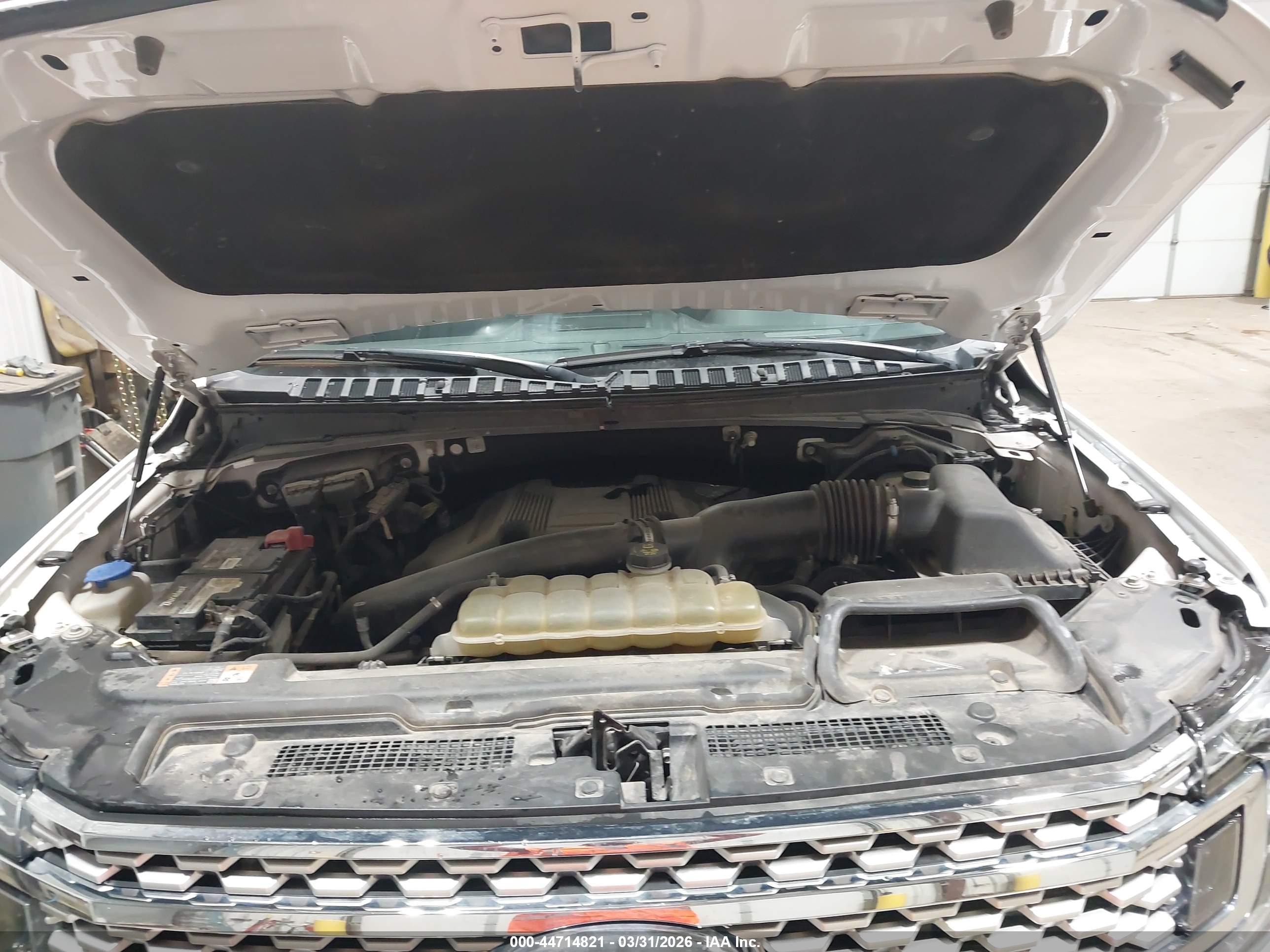 FORD EXPEDITION image 10