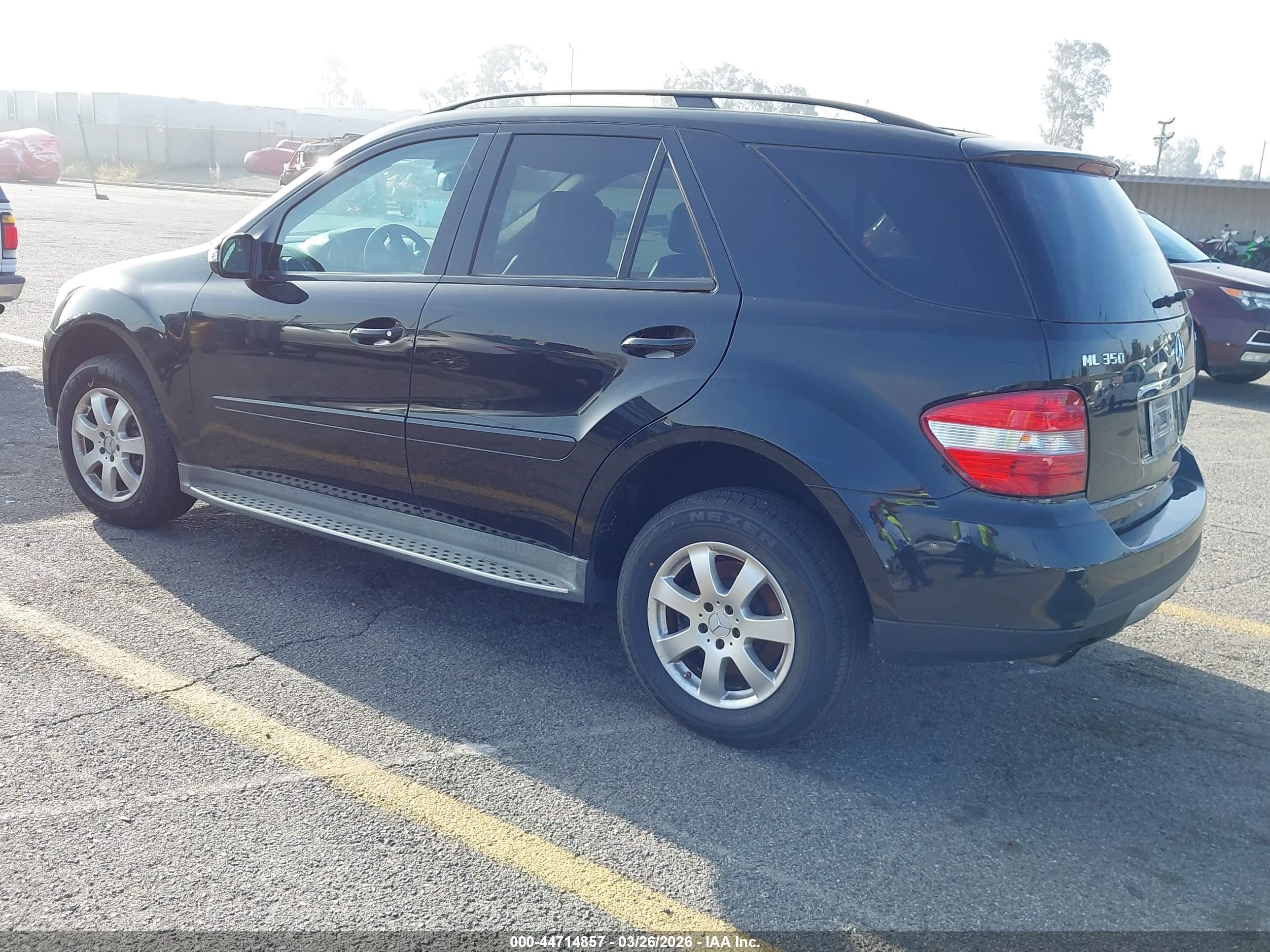 MERCEDES-BENZ ML image 3