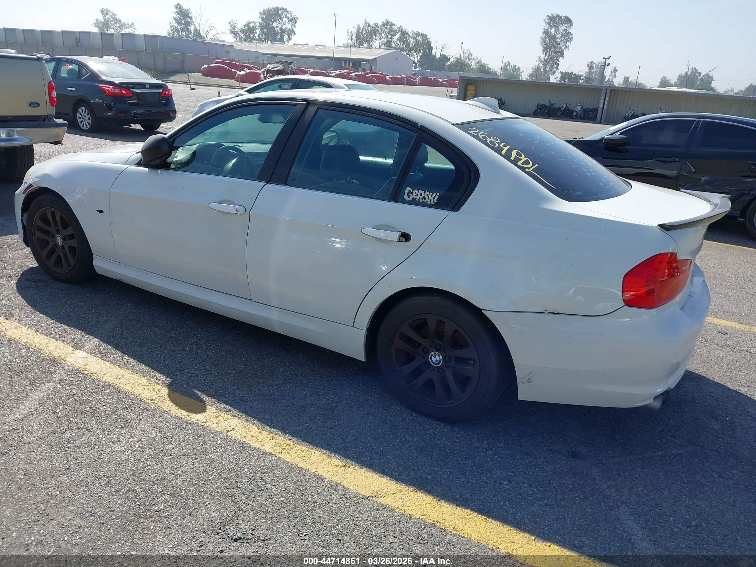 BMW 328I image 3