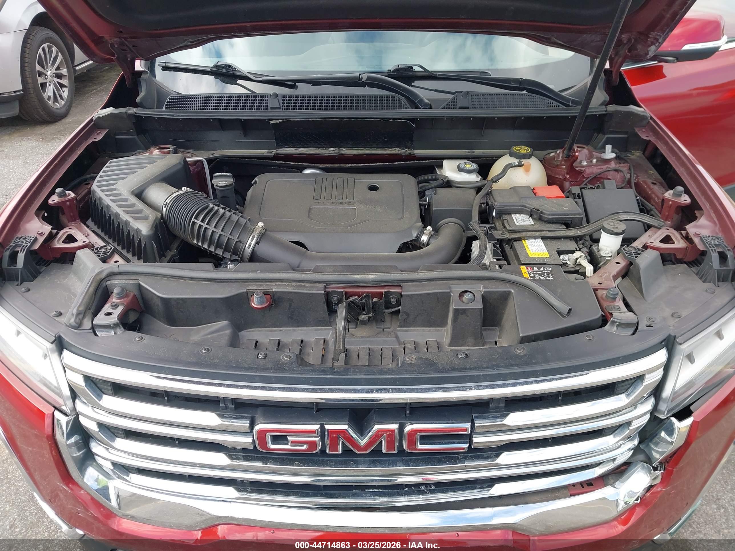 GMC ACADIA image 10