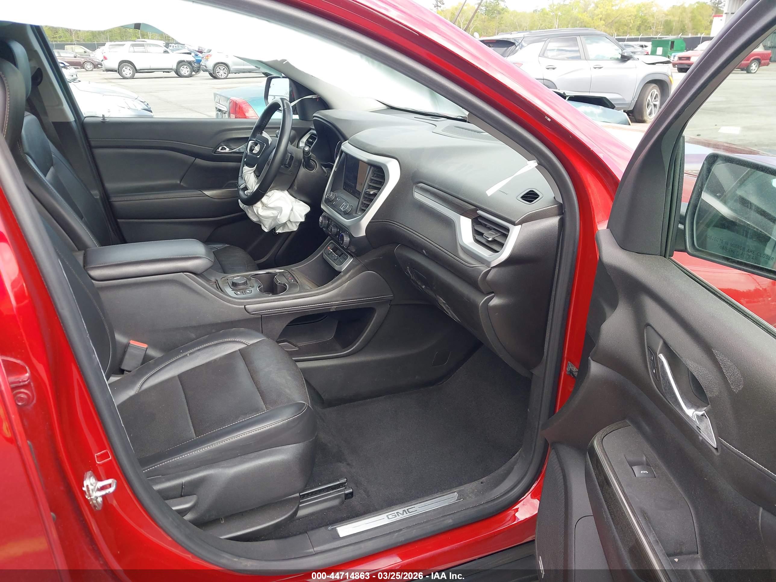 GMC ACADIA image 5