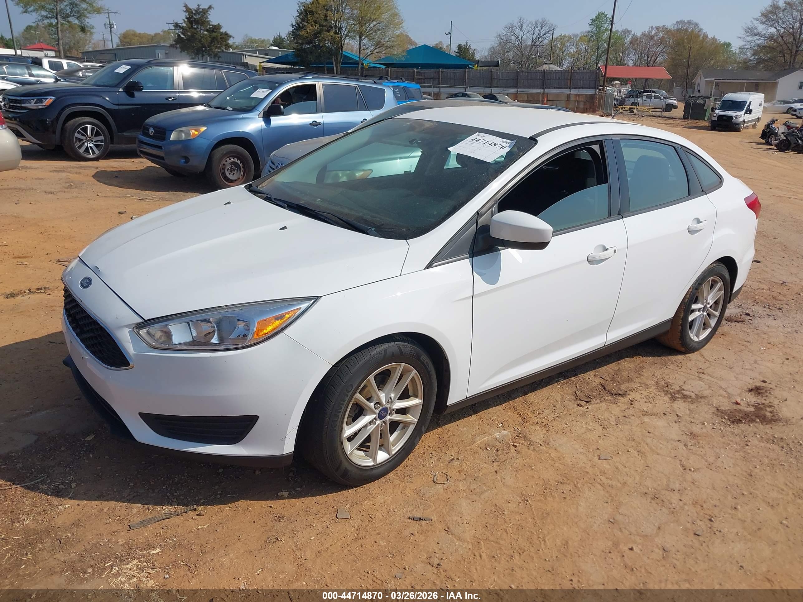 FORD FOCUS image 2