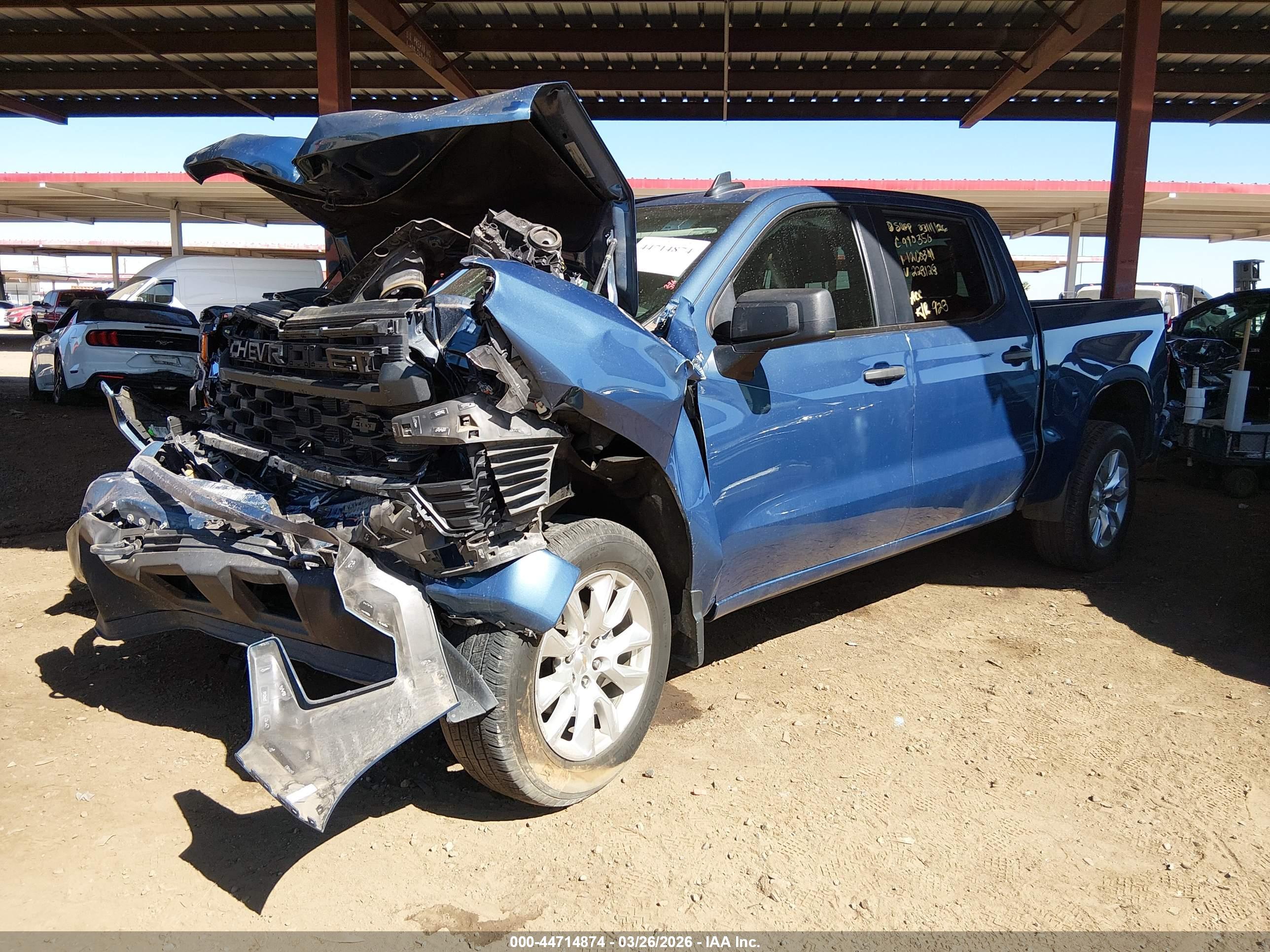 CHEVROLET SILVERADO image 2