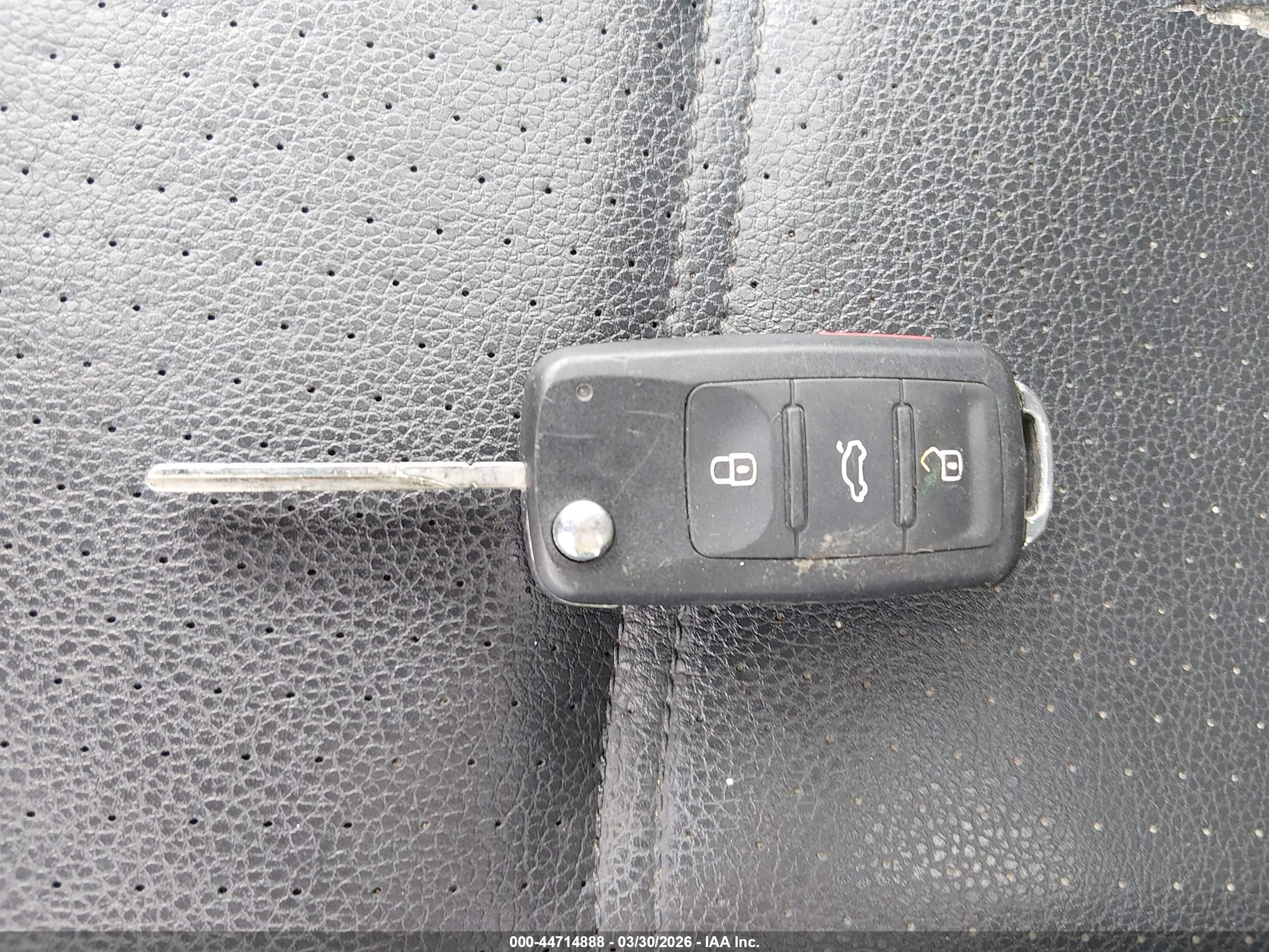 VOLKSWAGEN JETTA image 11