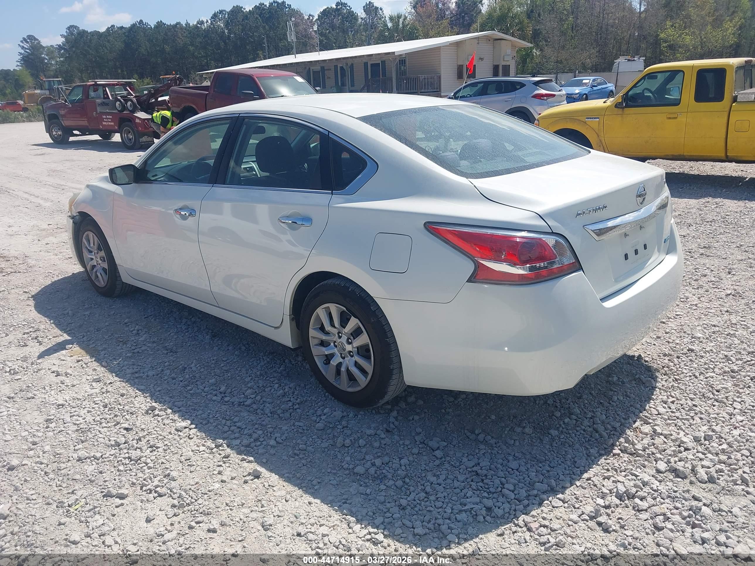 NISSAN ALTIMA image 3