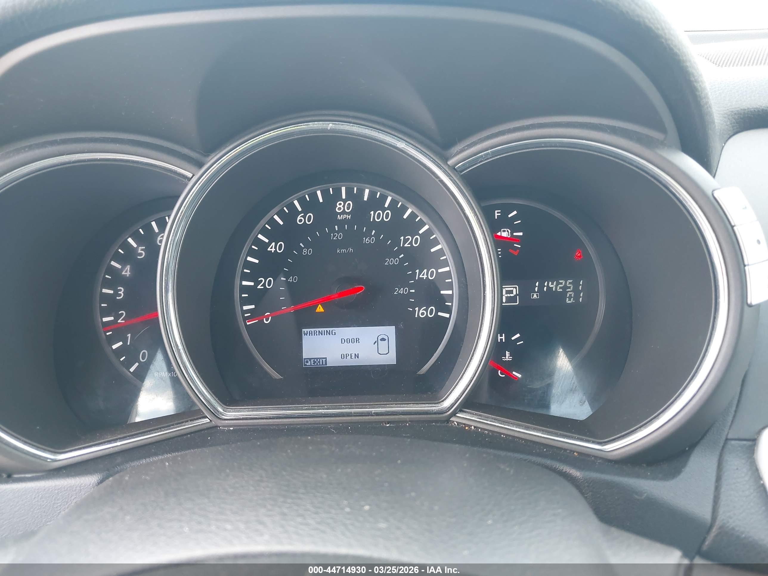 NISSAN MURANO image 7