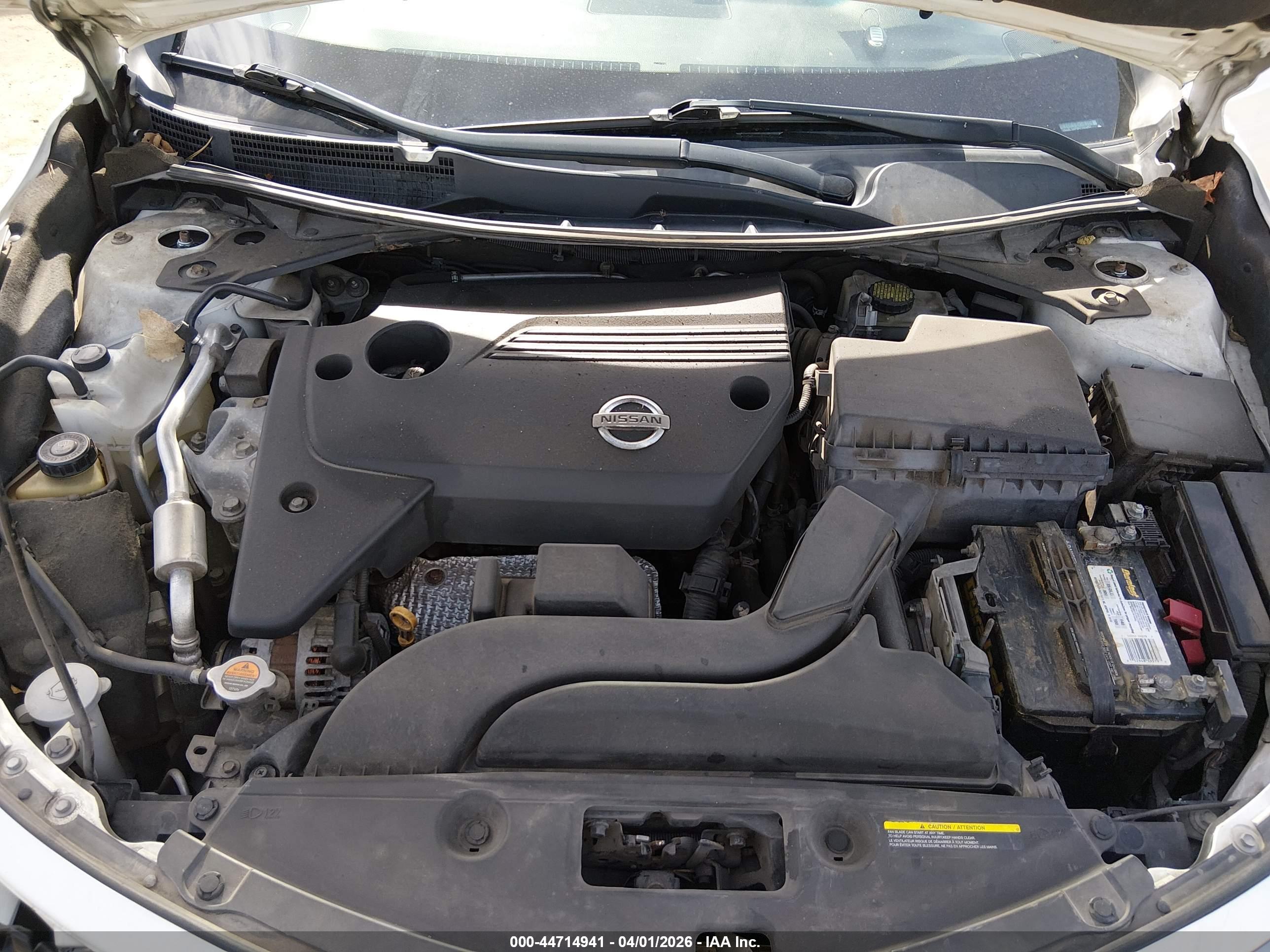NISSAN ALTIMA image 10