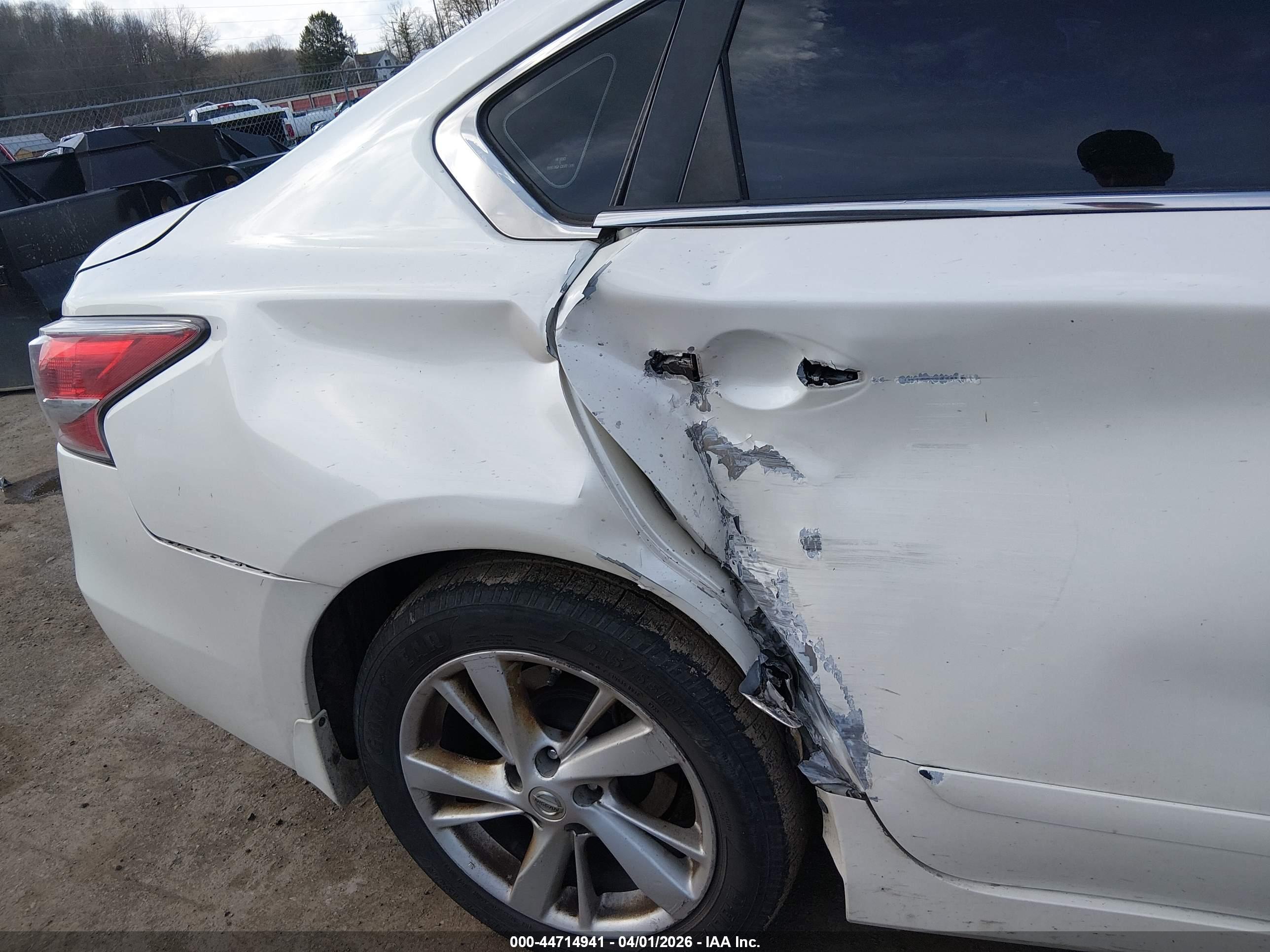 NISSAN ALTIMA image 6