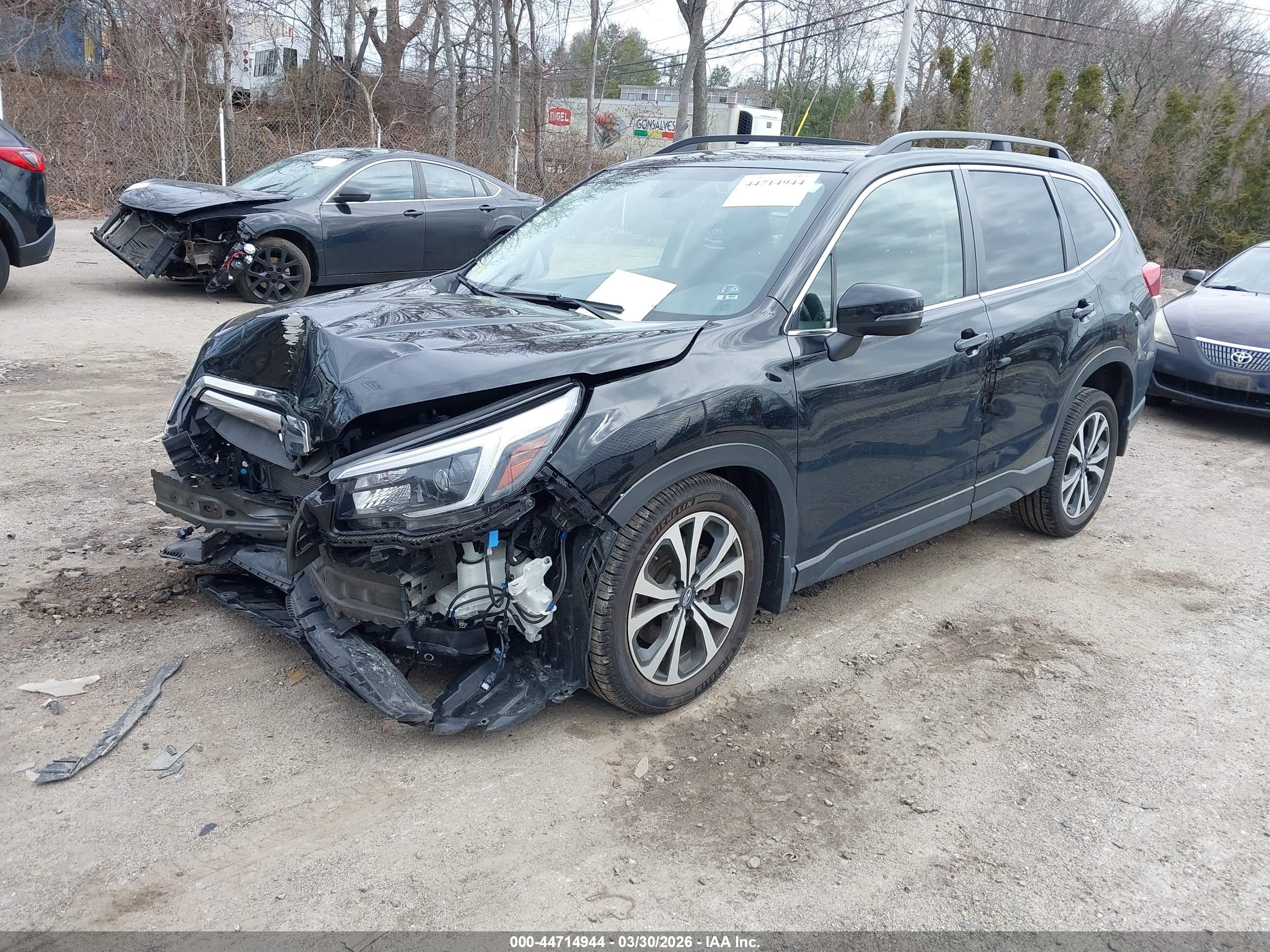 SUBARU FORESTER image 2