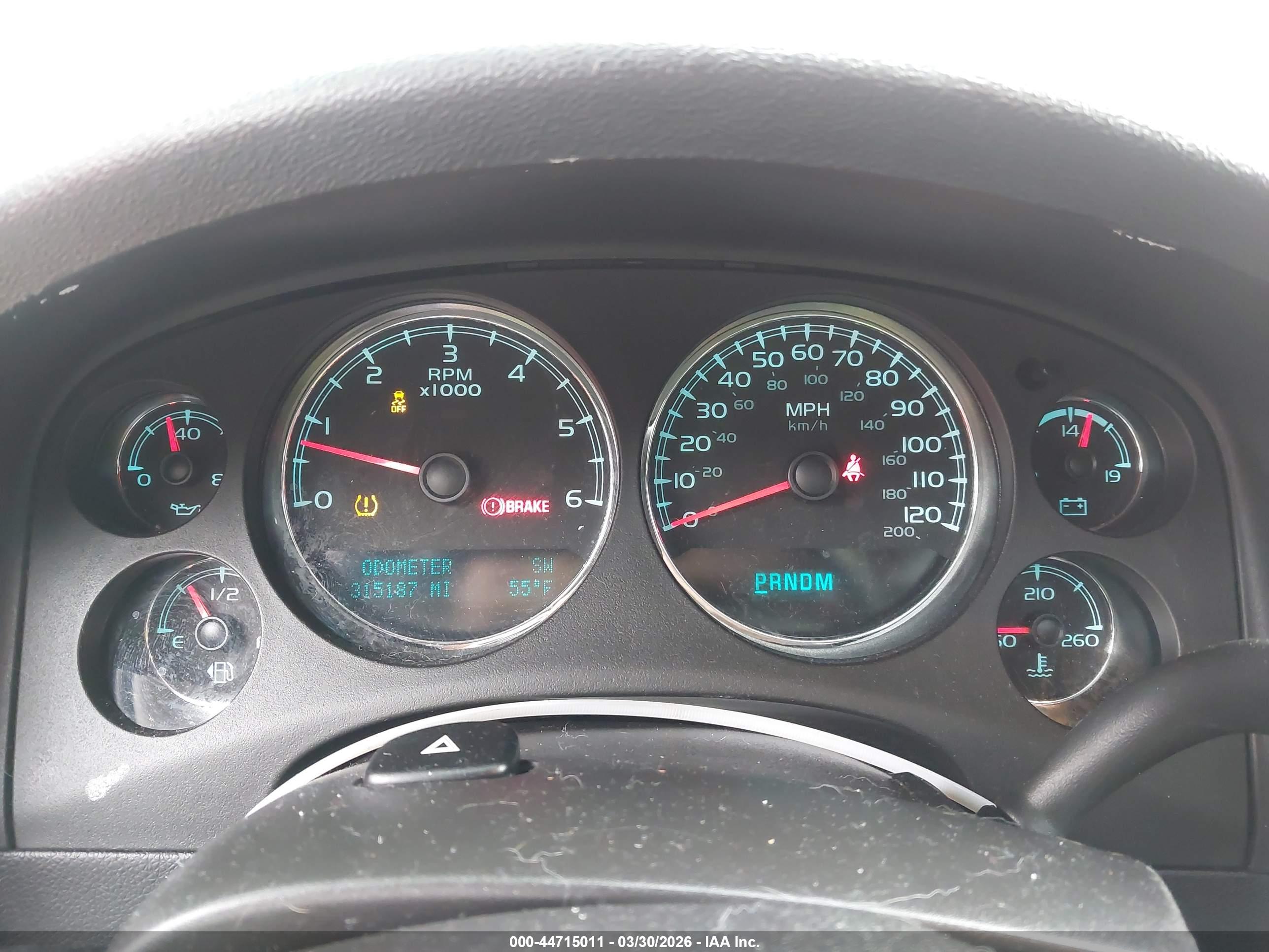 GMC YUKON image 7