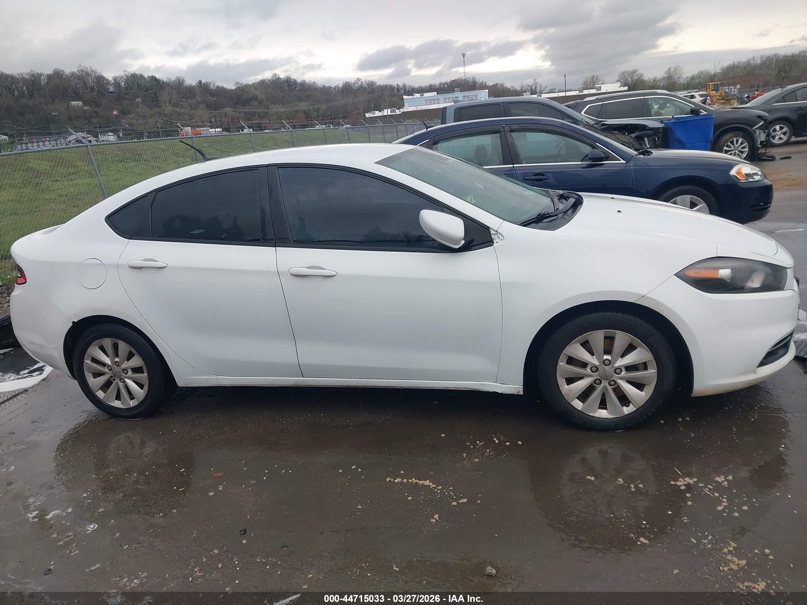DODGE DART image 5