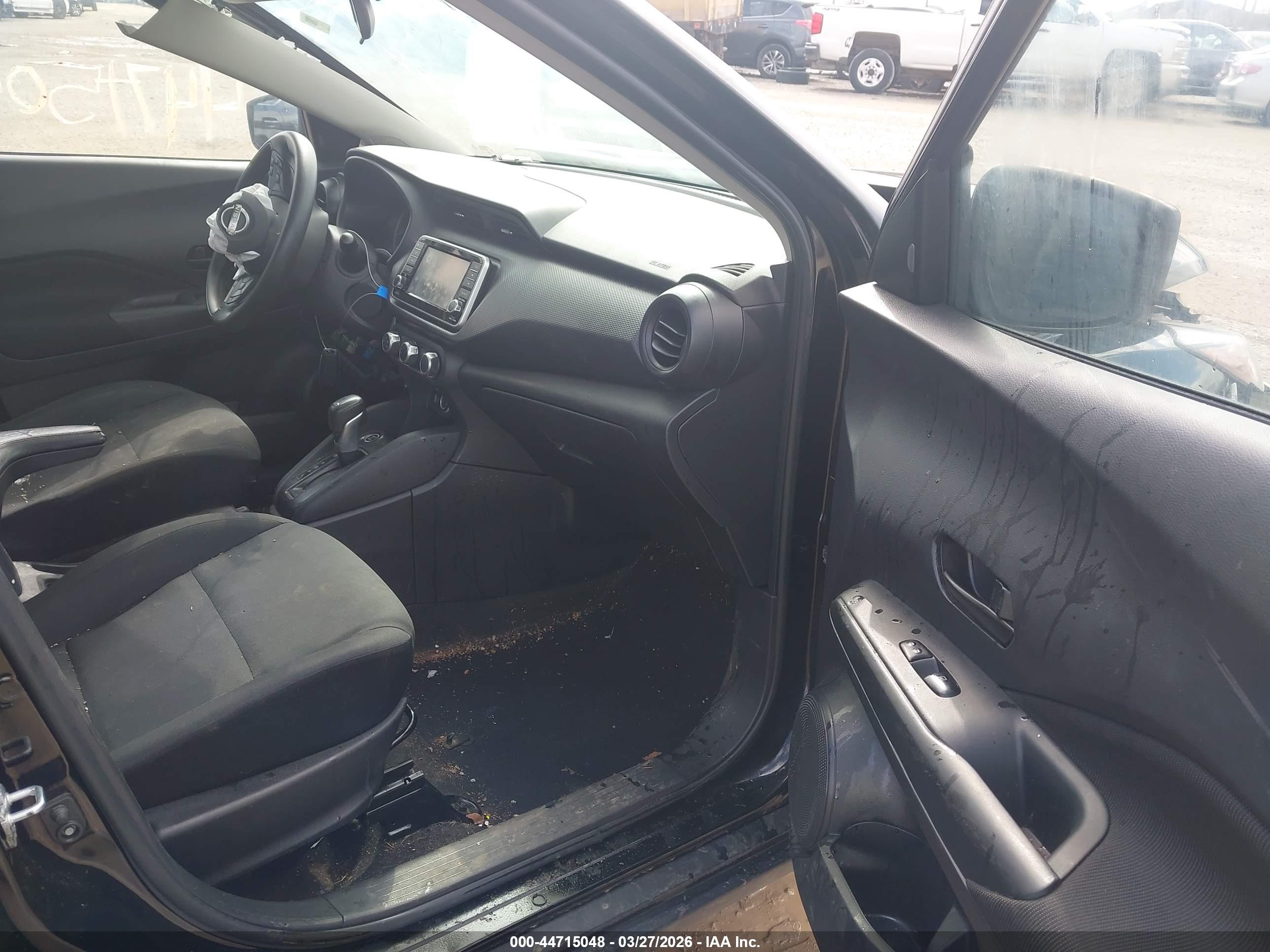 NISSAN KICKS image 5