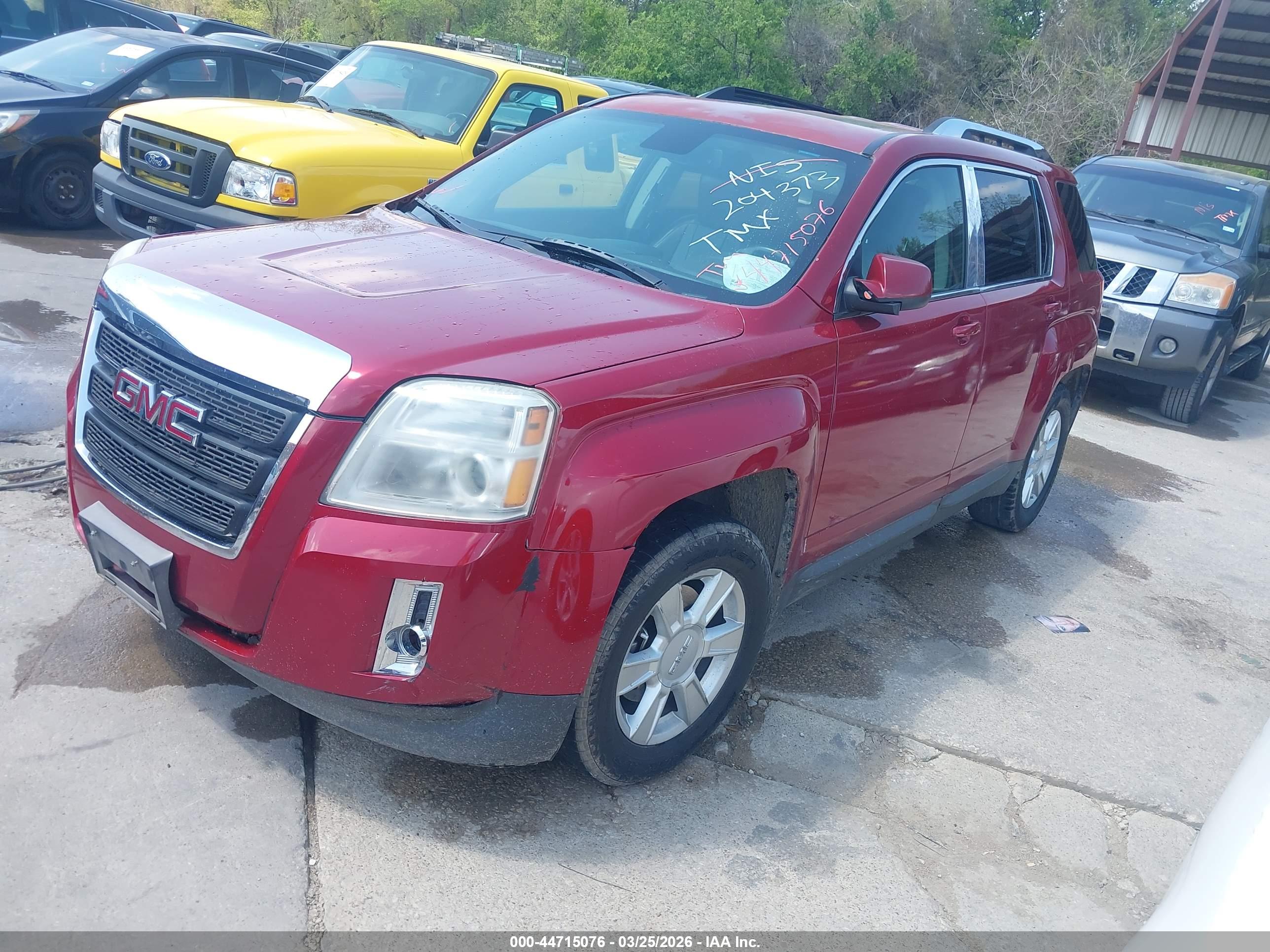 GMC TERRAIN image 2
