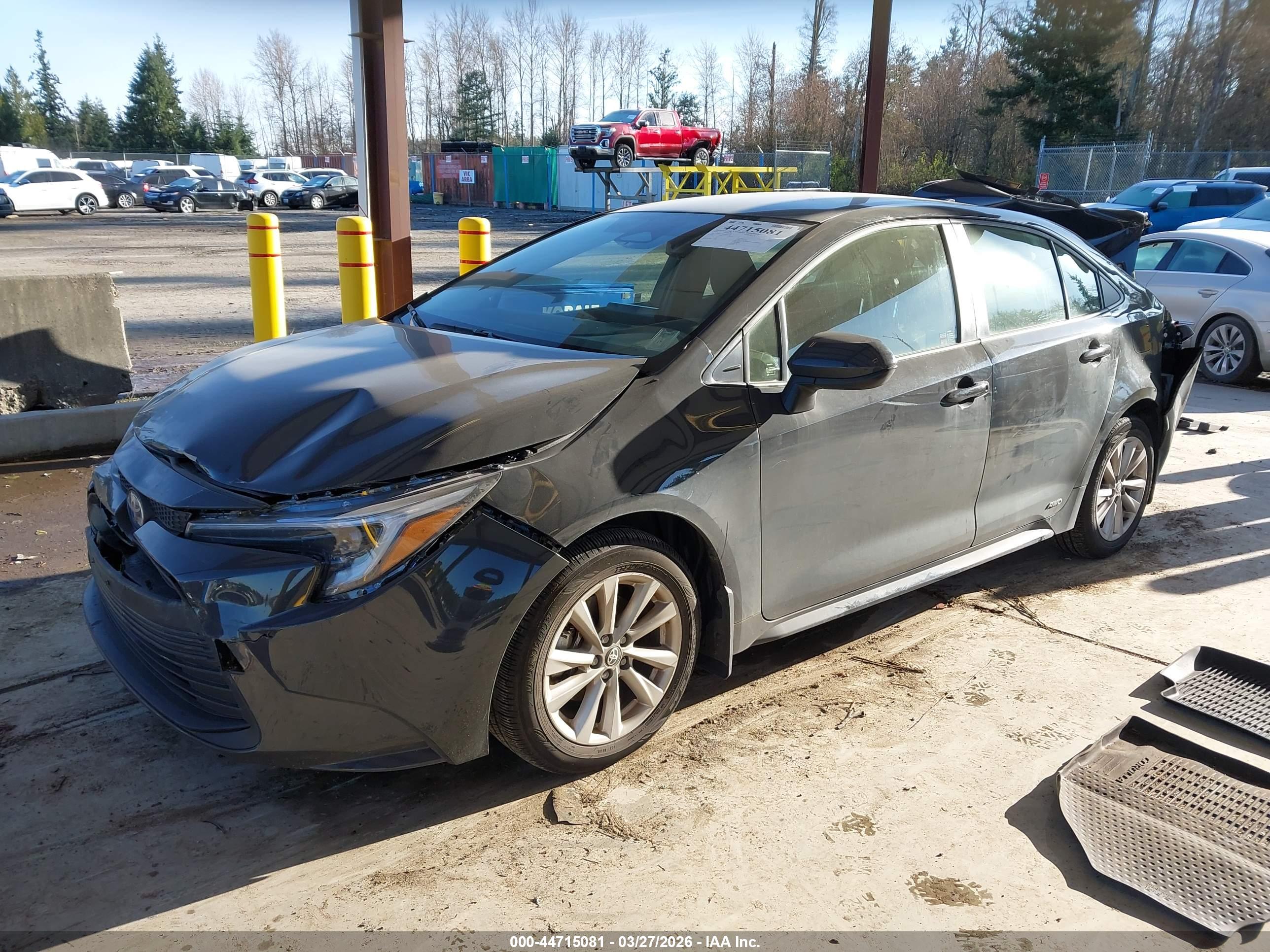 TOYOTA COROLLA image 2