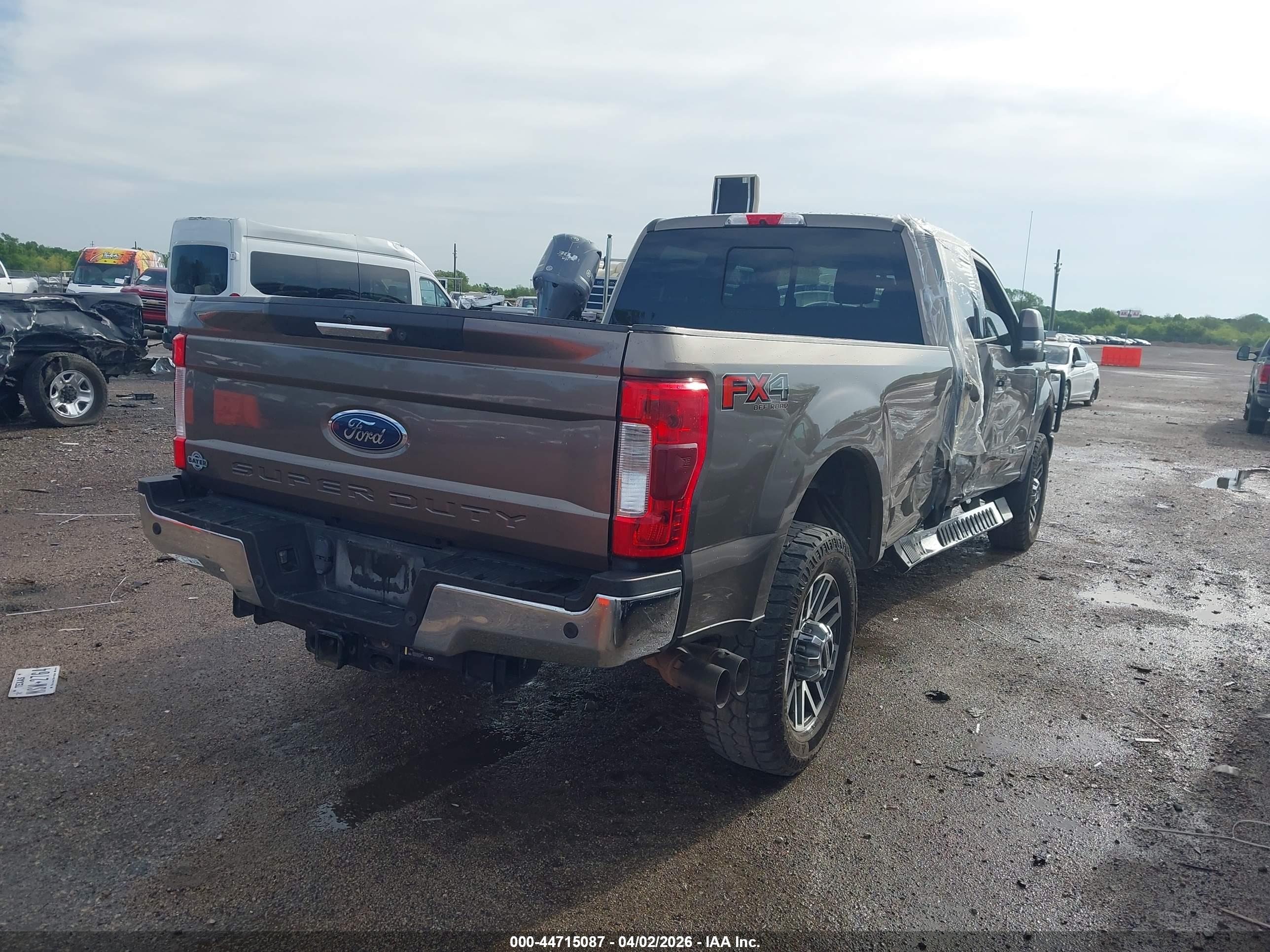 FORD F-350 image 4