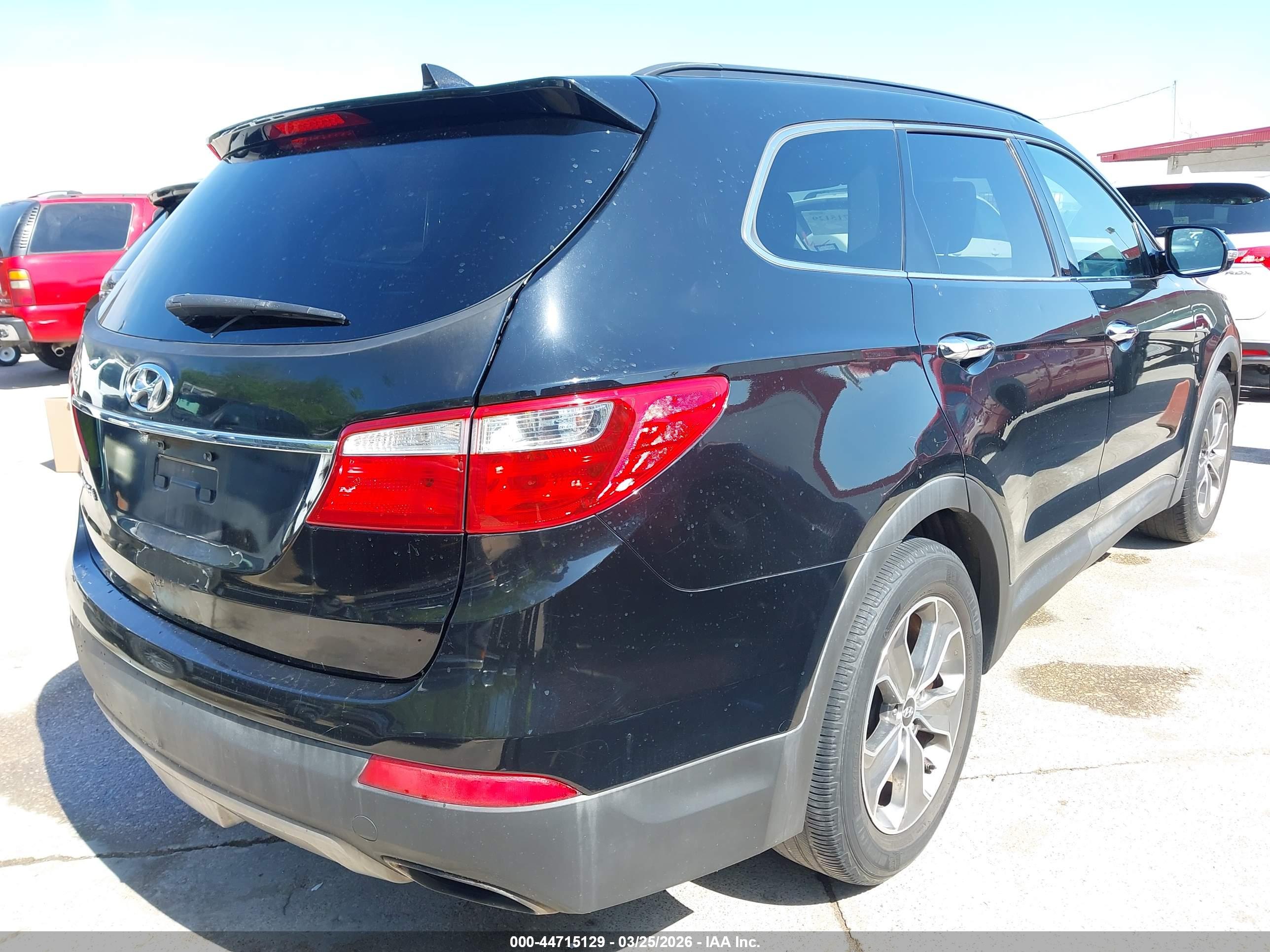 HYUNDAI SANTA image 4