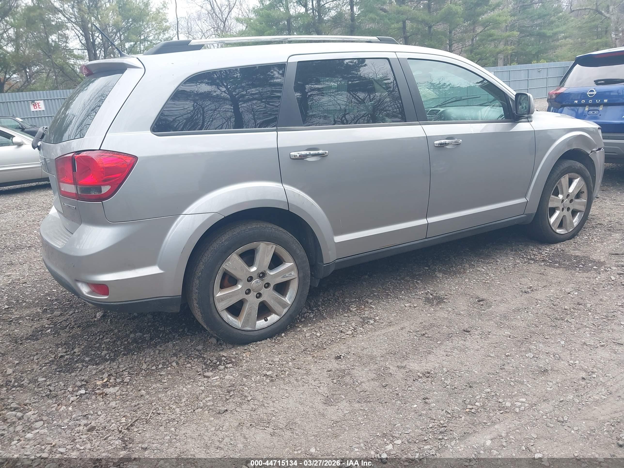DODGE JOURNEY image 4