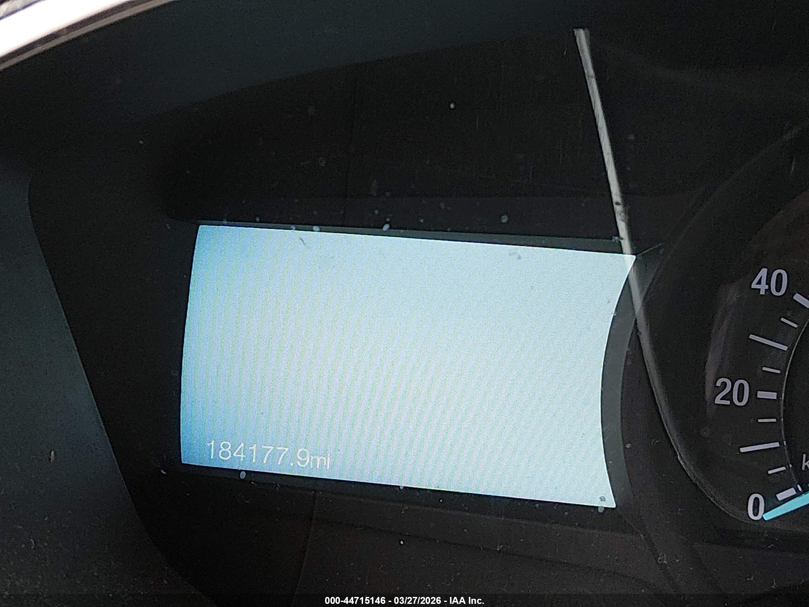 FORD FUSION image 7