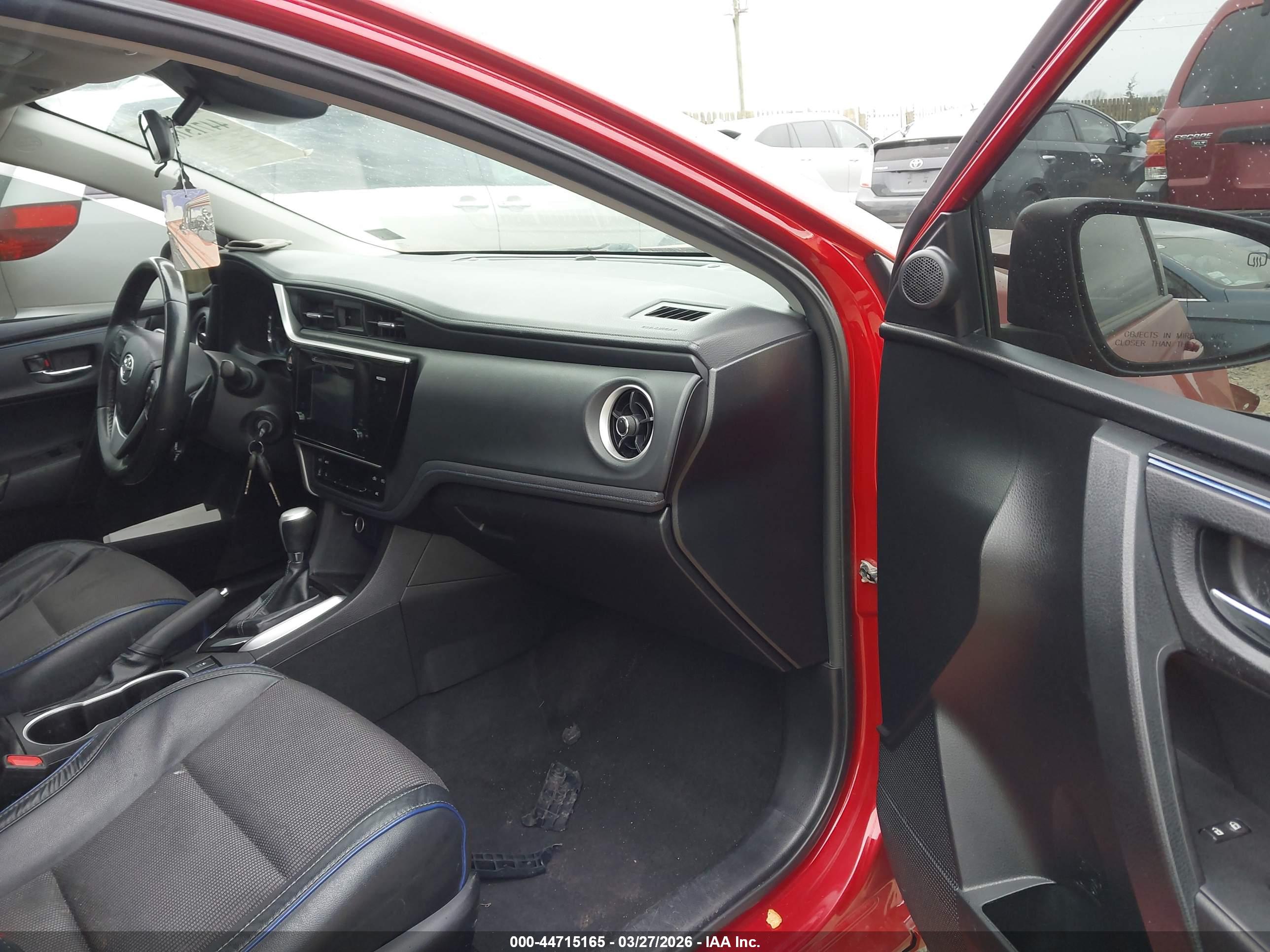TOYOTA COROLLA image 5