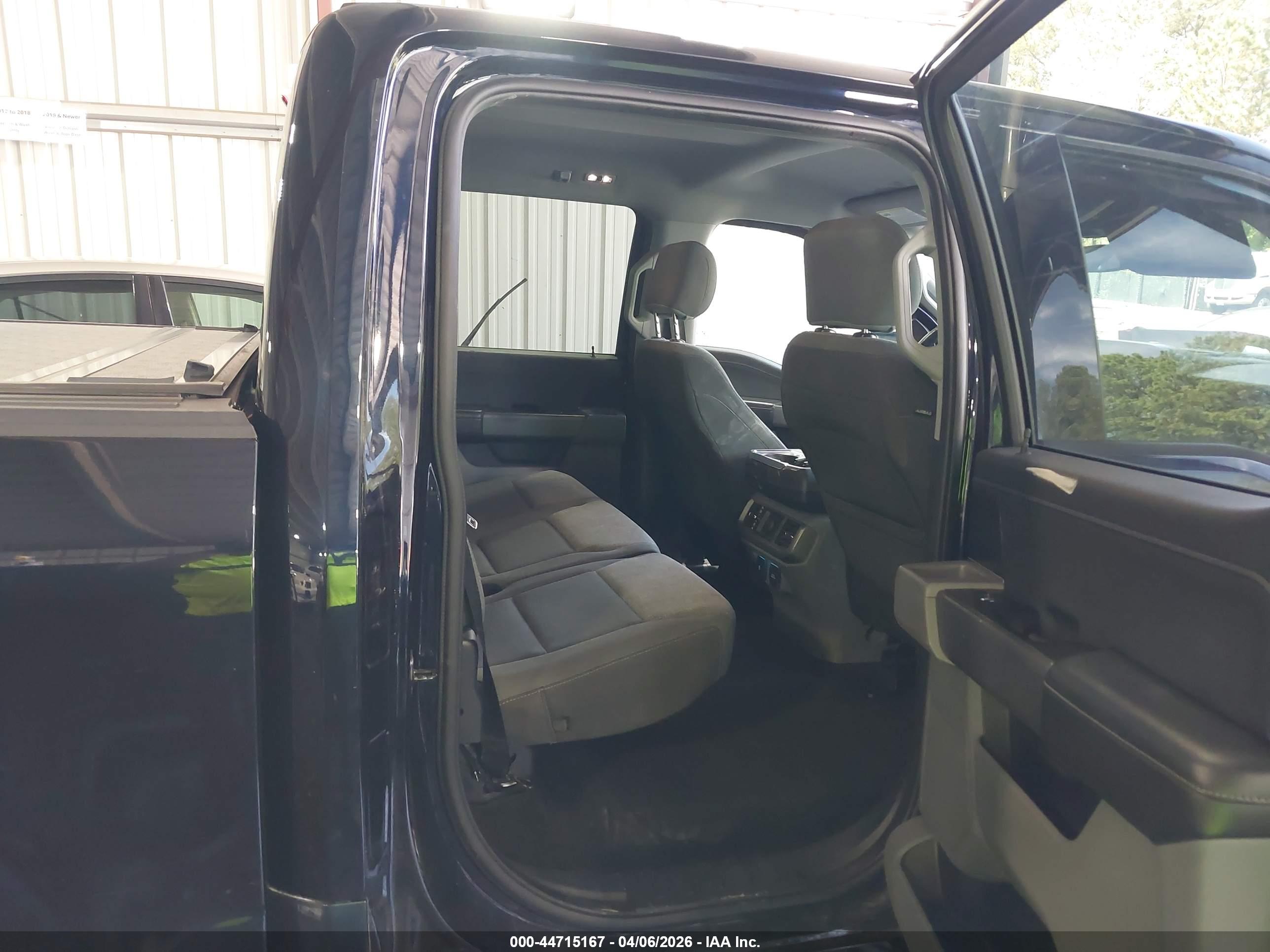 FORD F-150 image 8