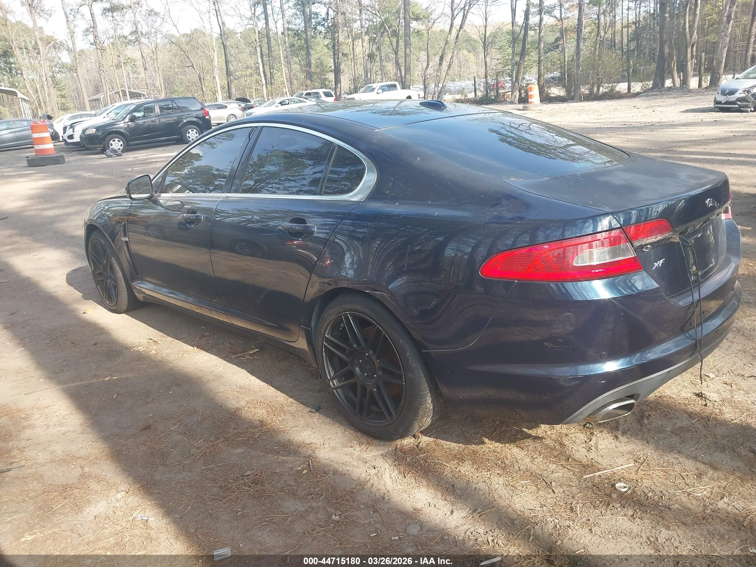 JAGUAR XF image 3