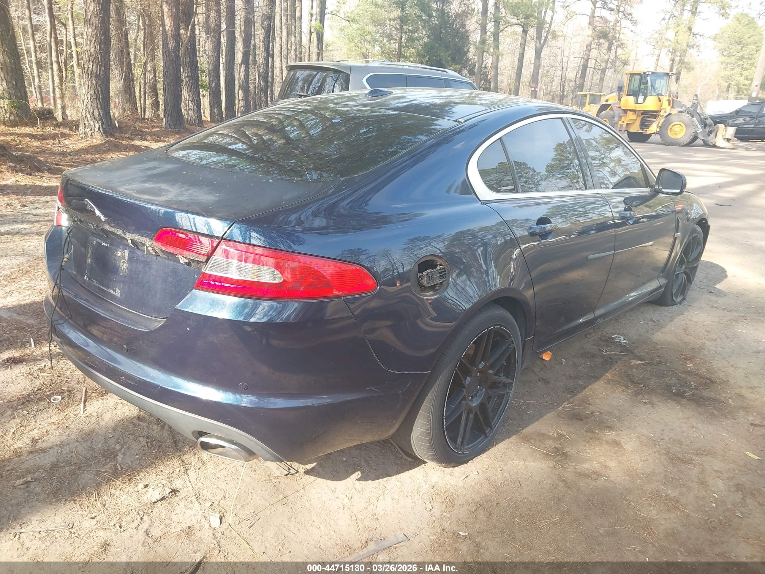 JAGUAR XF image 4