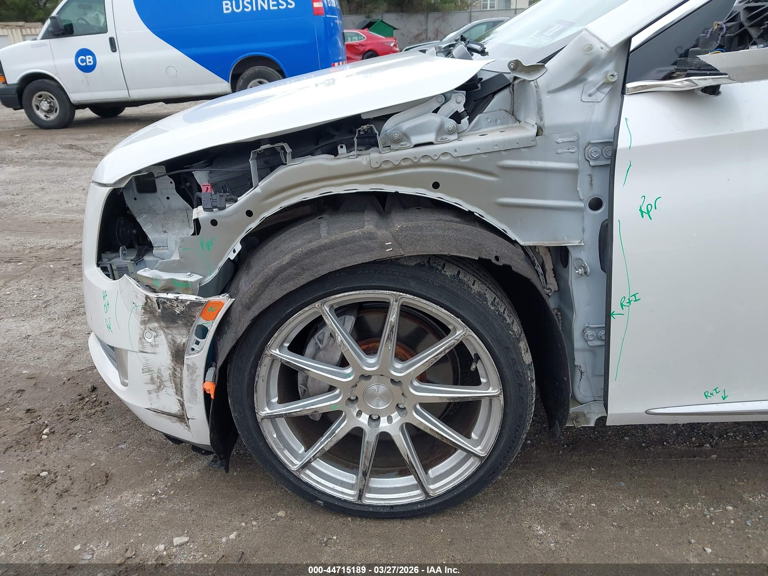 CADILLAC XTS image 6