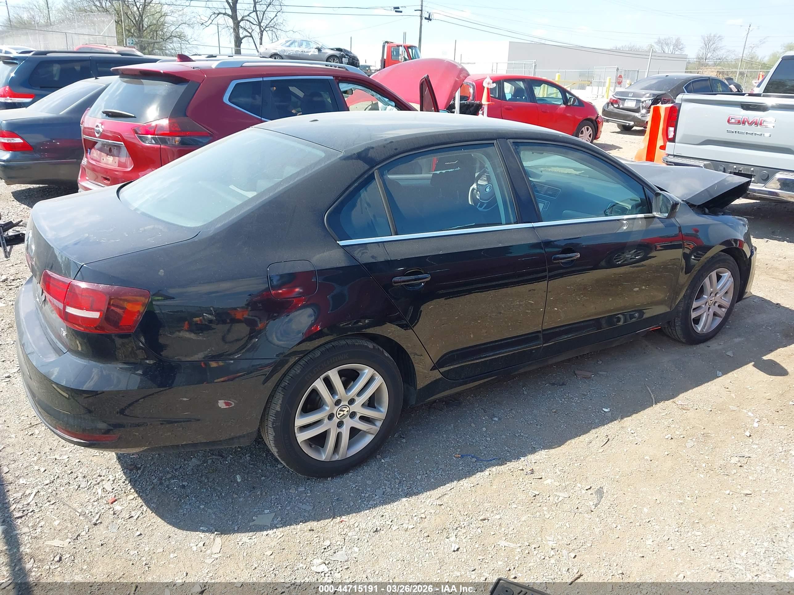 VOLKSWAGEN JETTA image 4