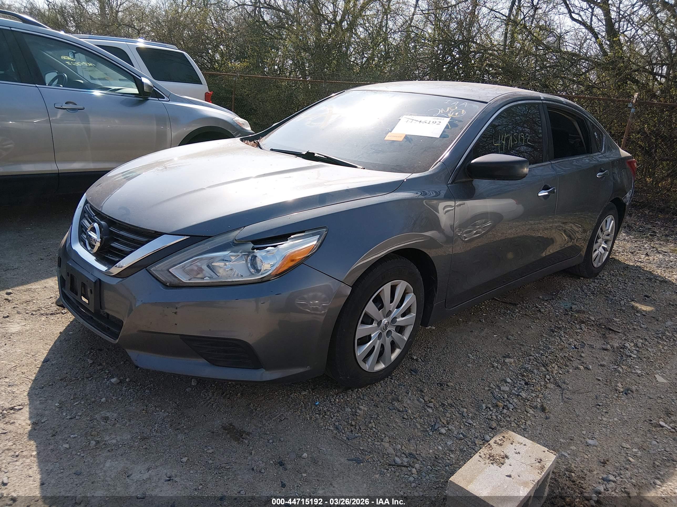 NISSAN ALTIMA image 2