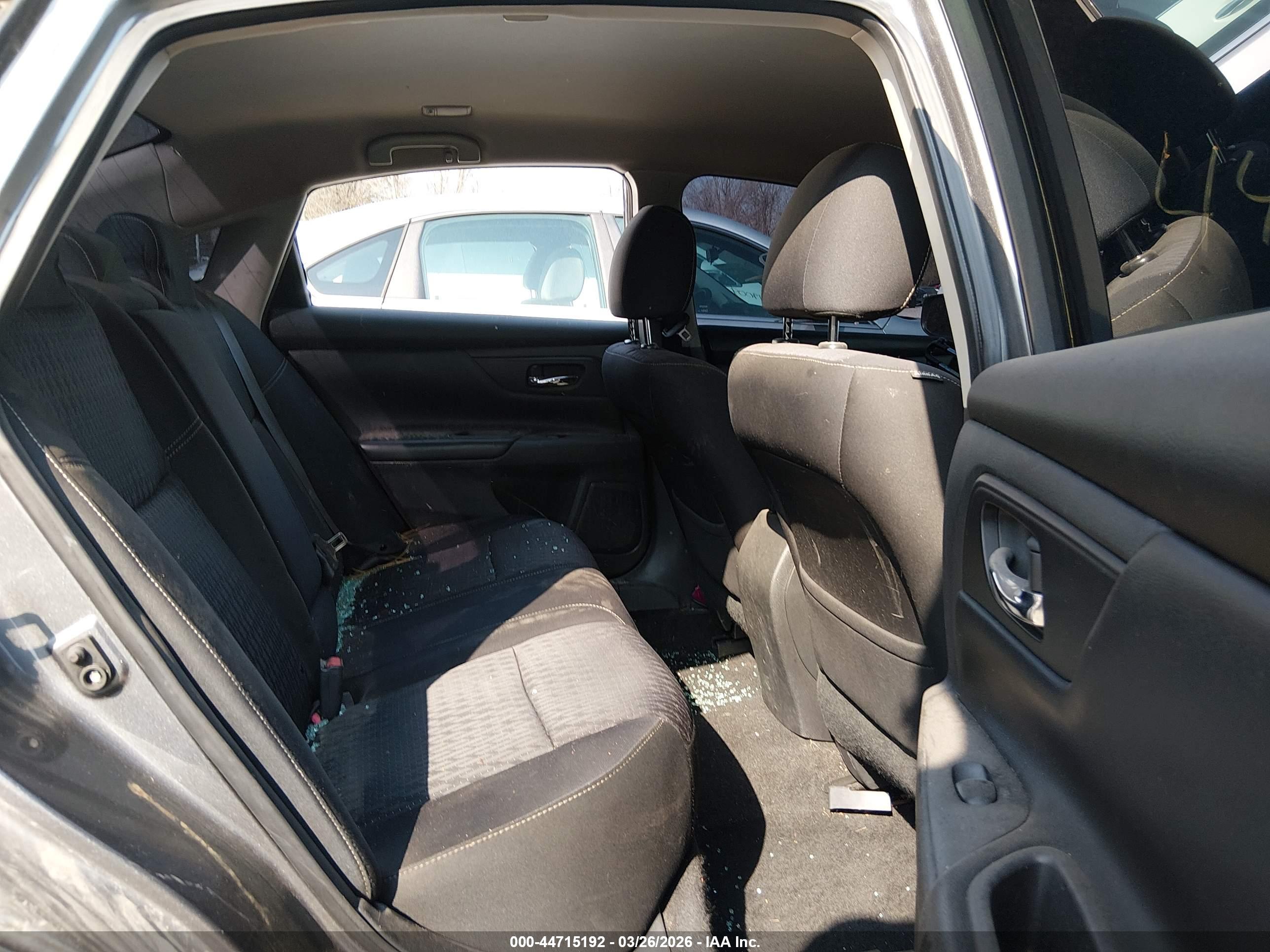 NISSAN ALTIMA image 8