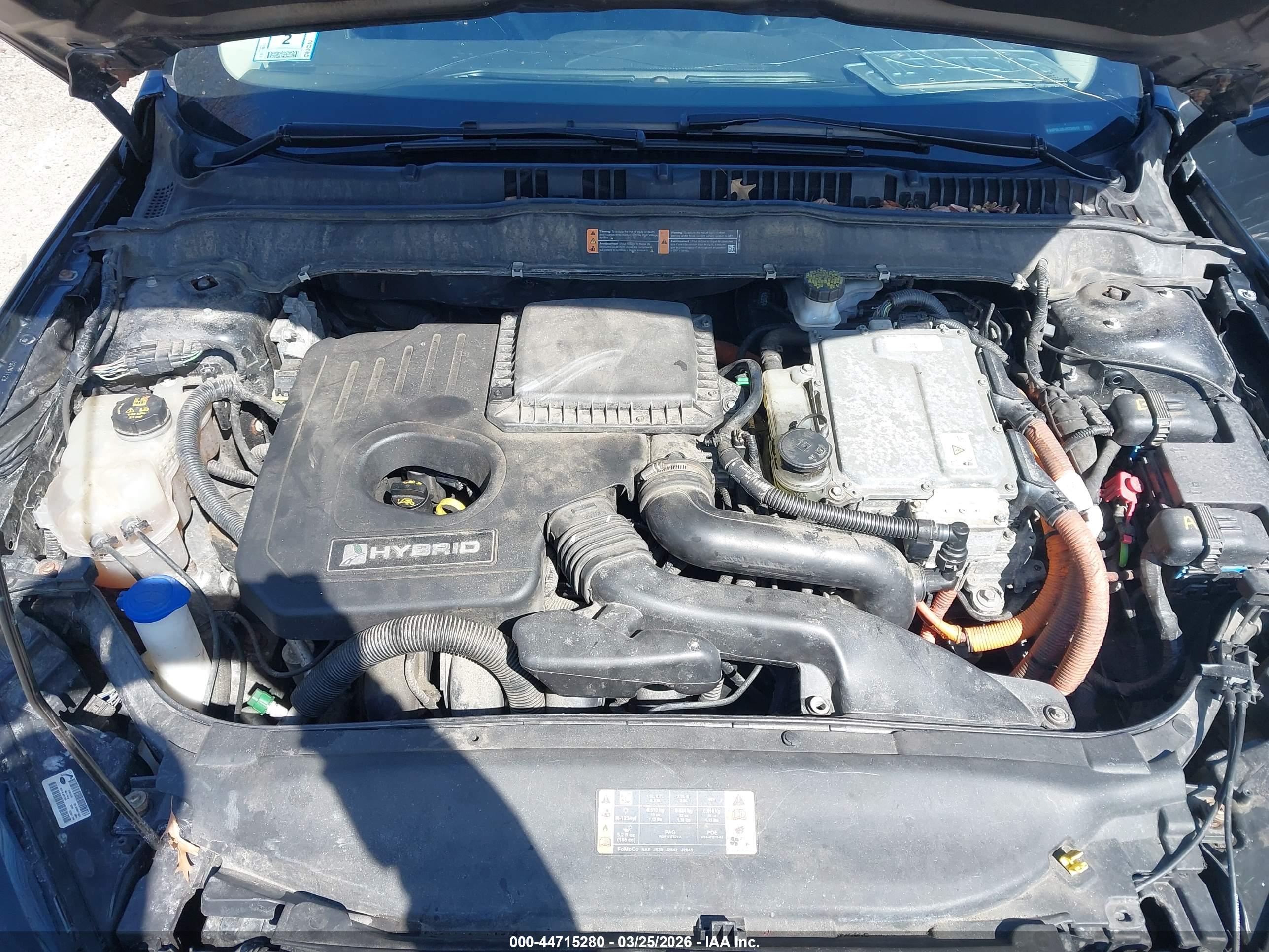FORD FUSION image 10
