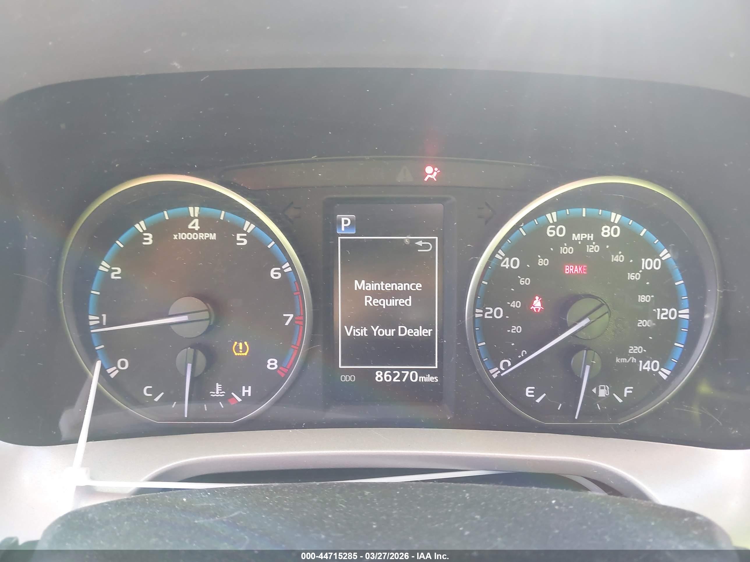 TOYOTA RAV4 image 7