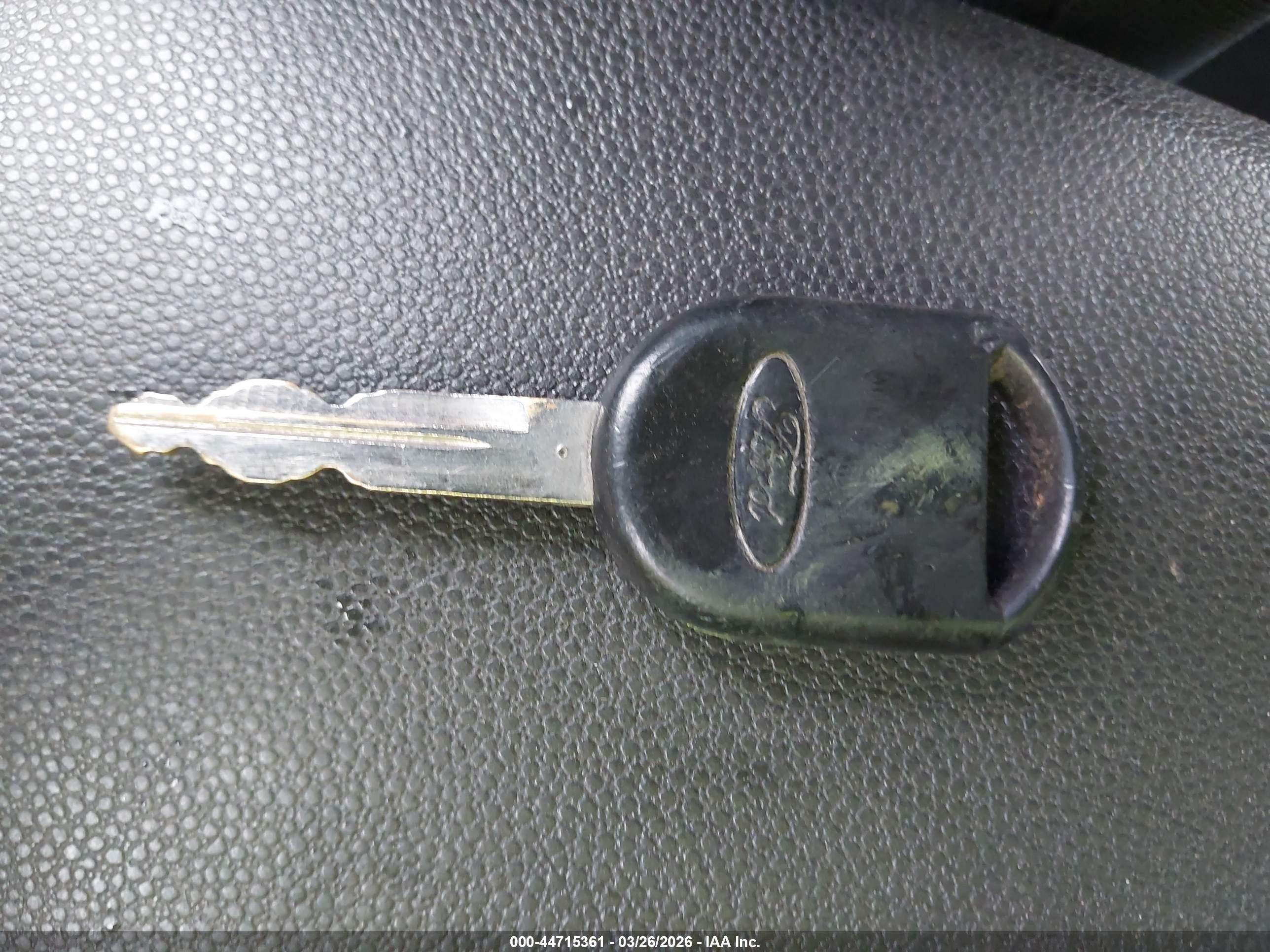 FORD FOCUS image 11