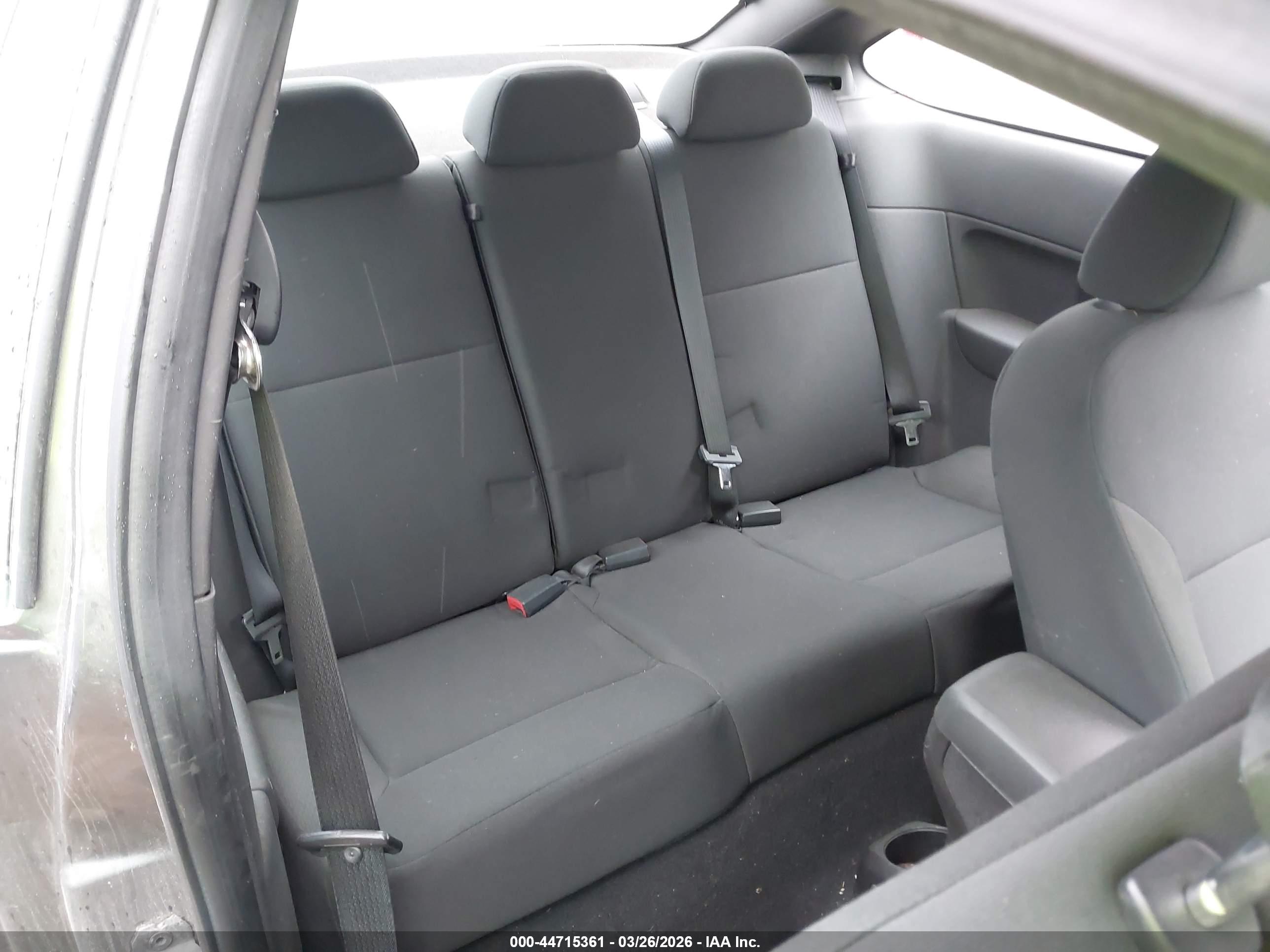 FORD FOCUS image 8