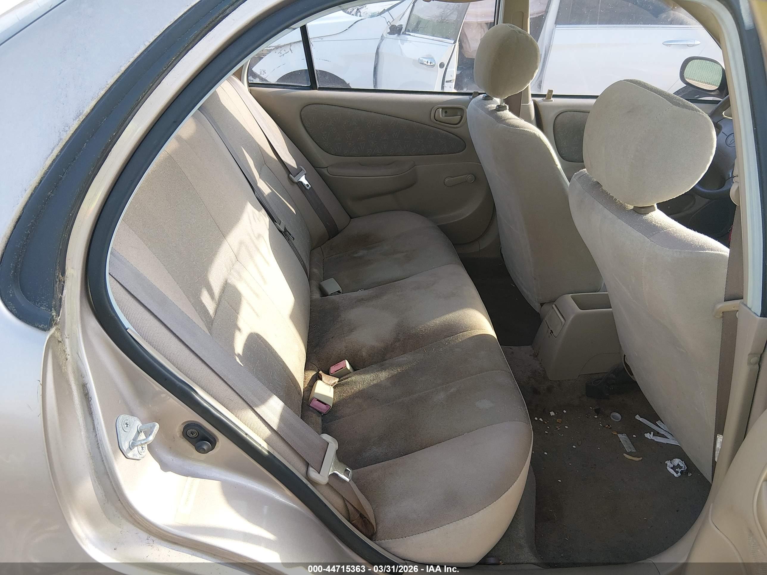 TOYOTA COROLLA image 8