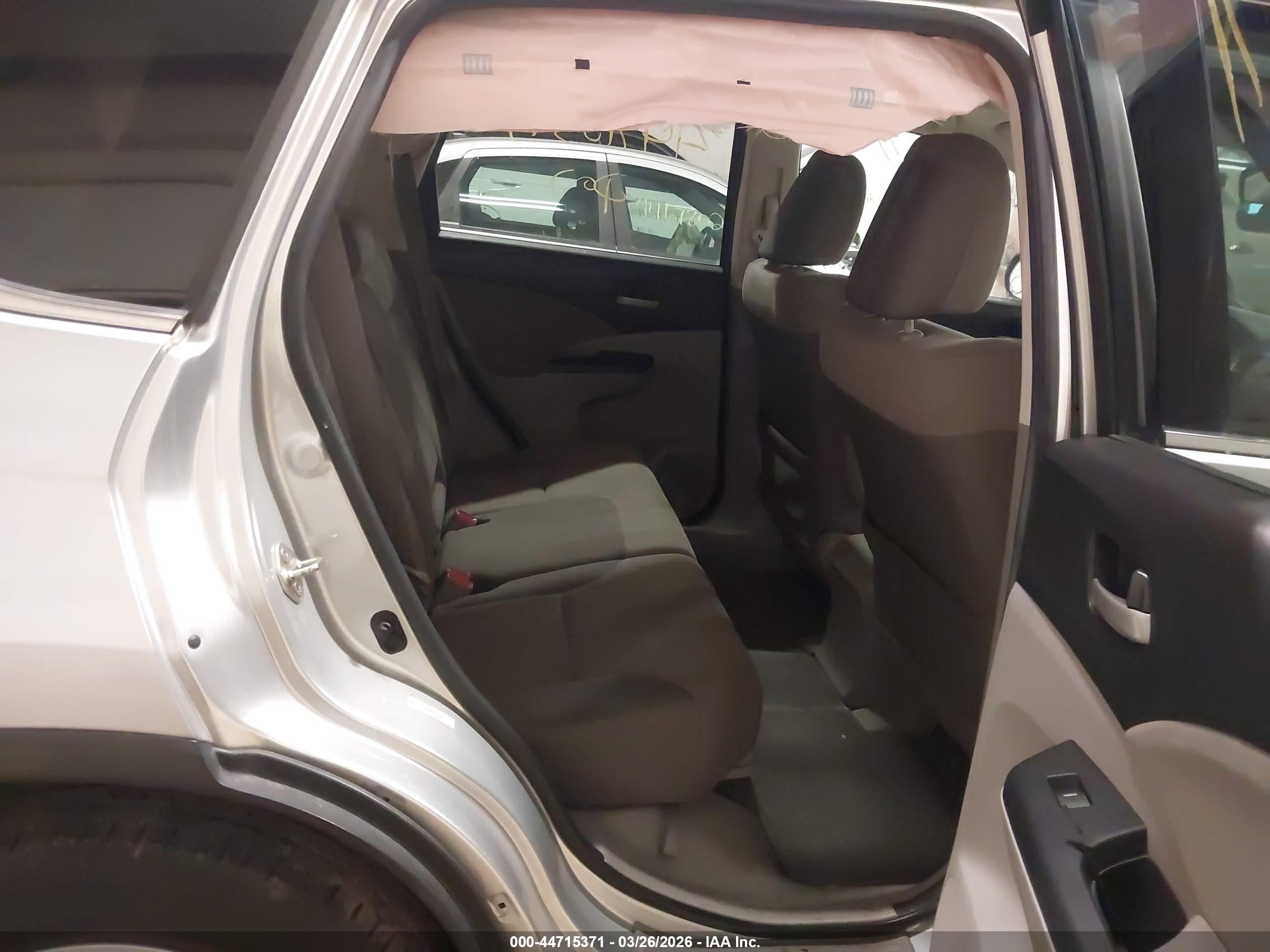 HONDA CR-V image 8