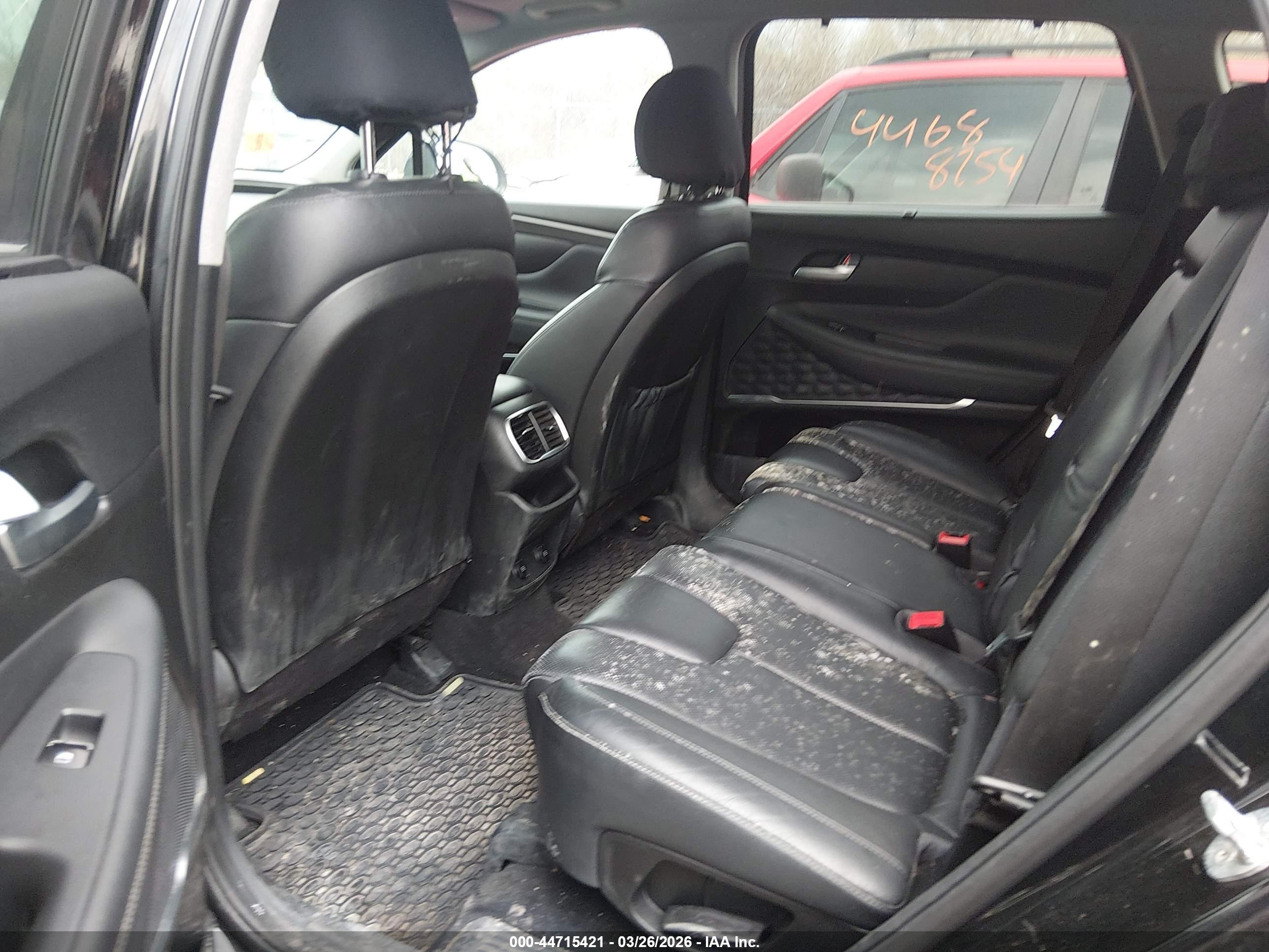HYUNDAI SANTA image 6