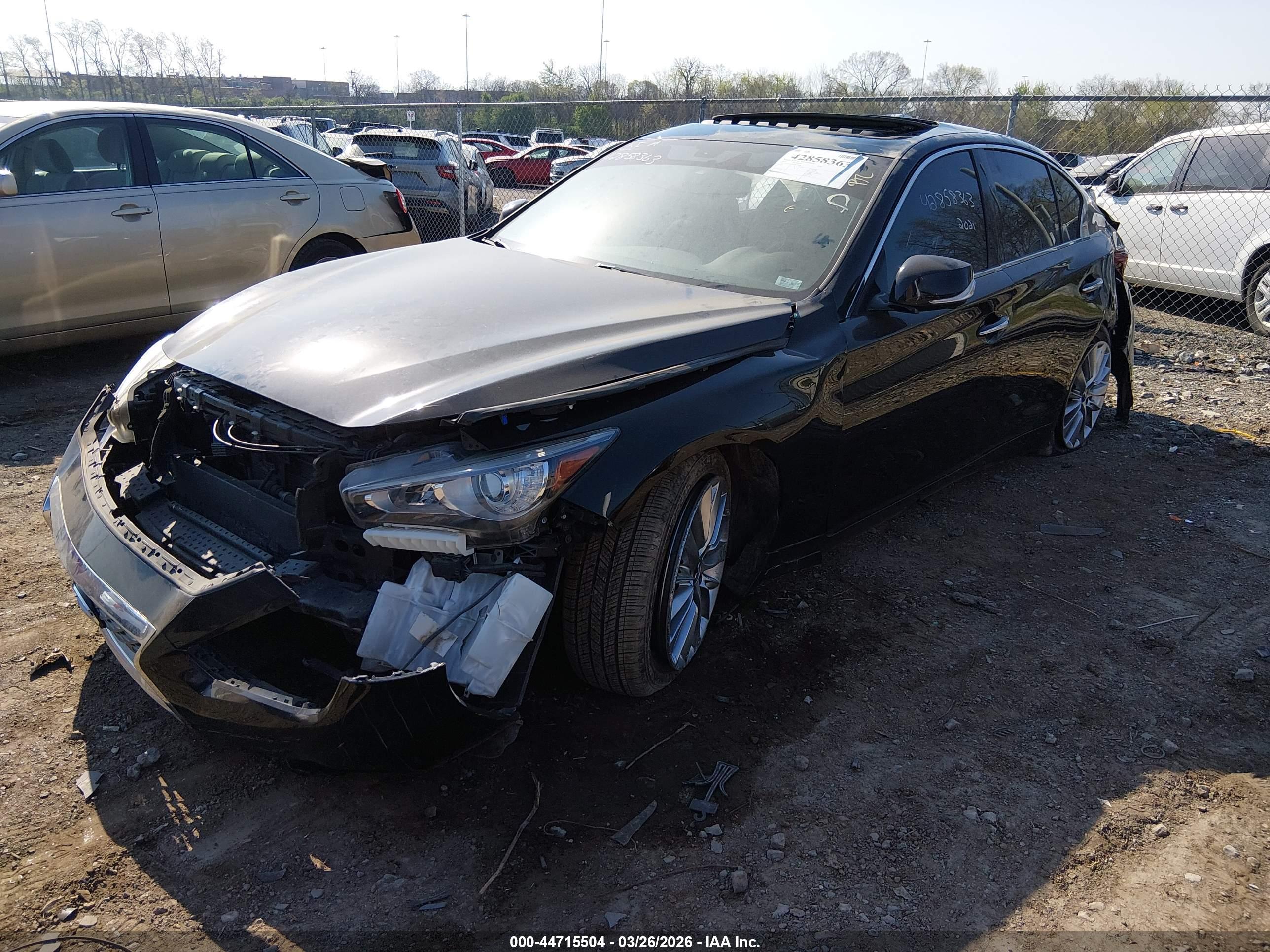 INFINITI Q50 image 2