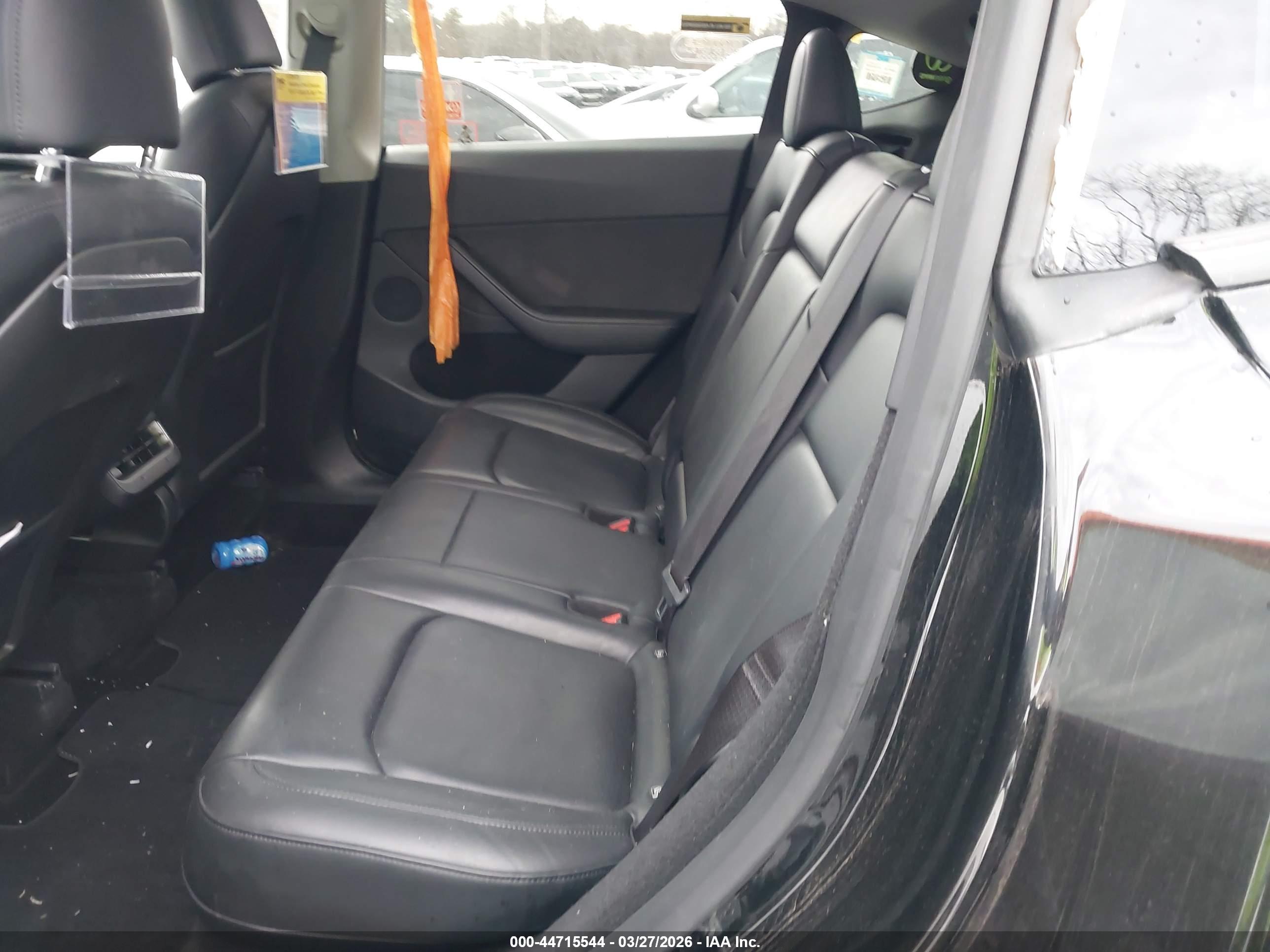 TESLA MODEL image 8