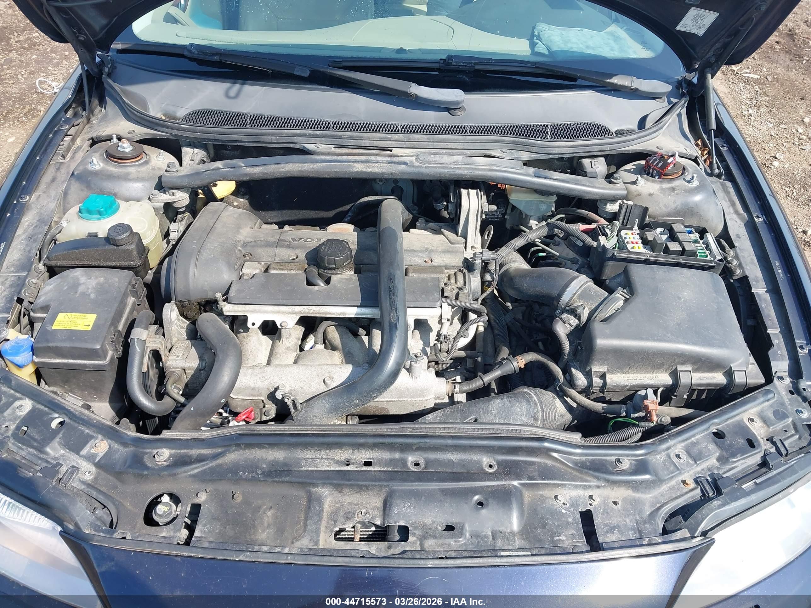 VOLVO S60 image 10