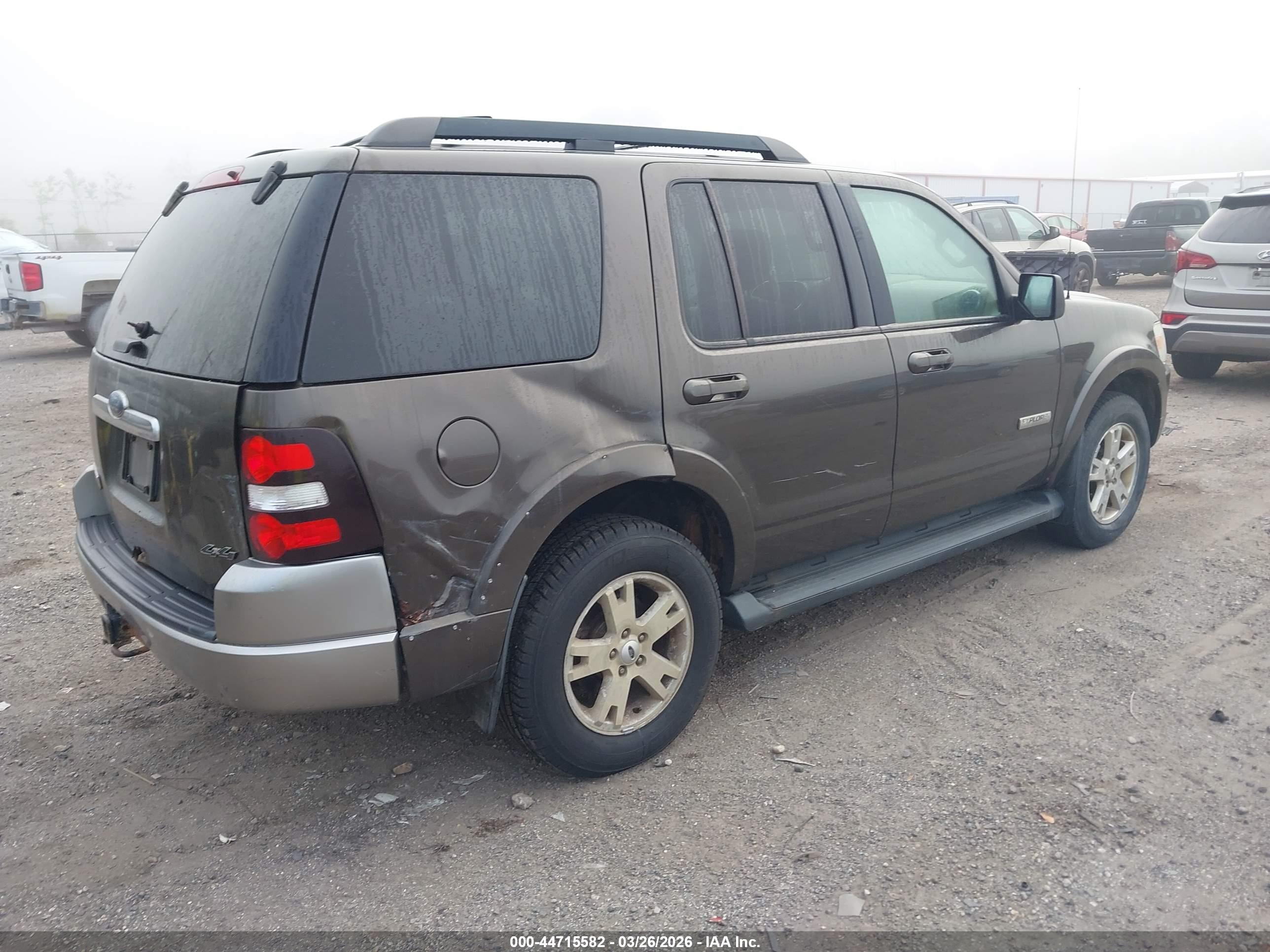 FORD EXPLORER image 4