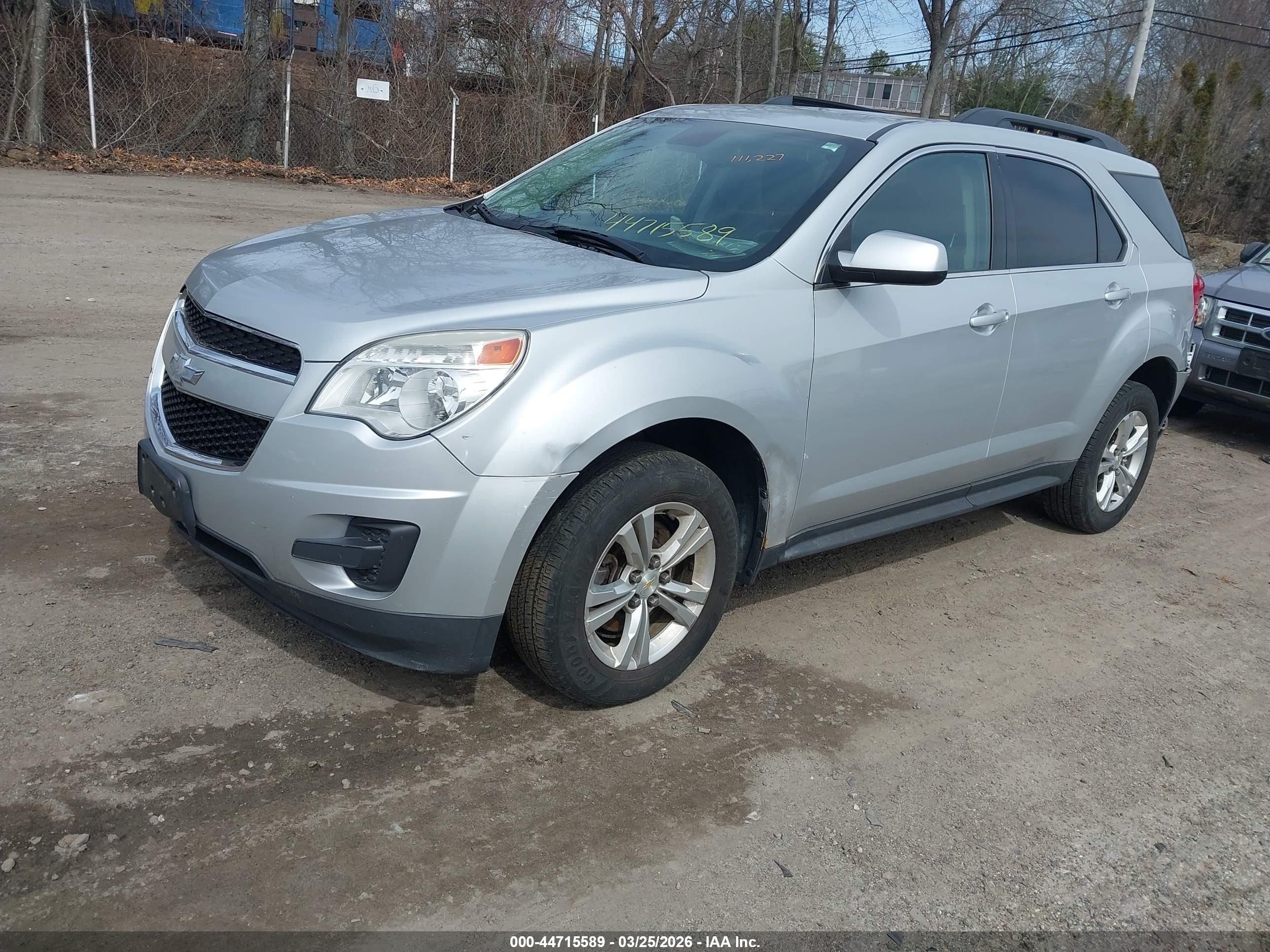 CHEVROLET EQUINOX image 2
