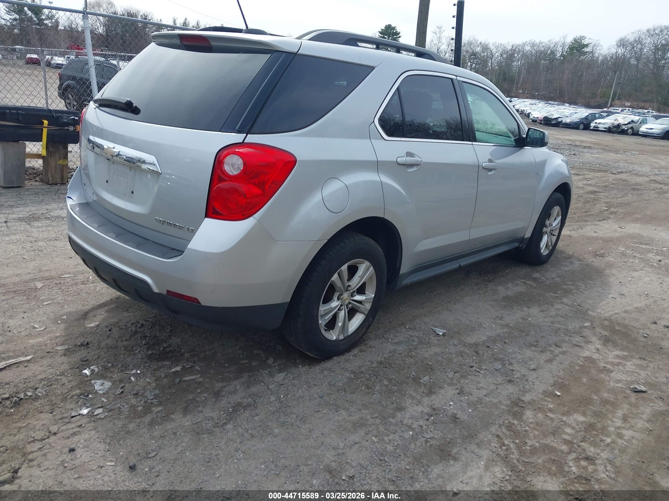CHEVROLET EQUINOX image 4