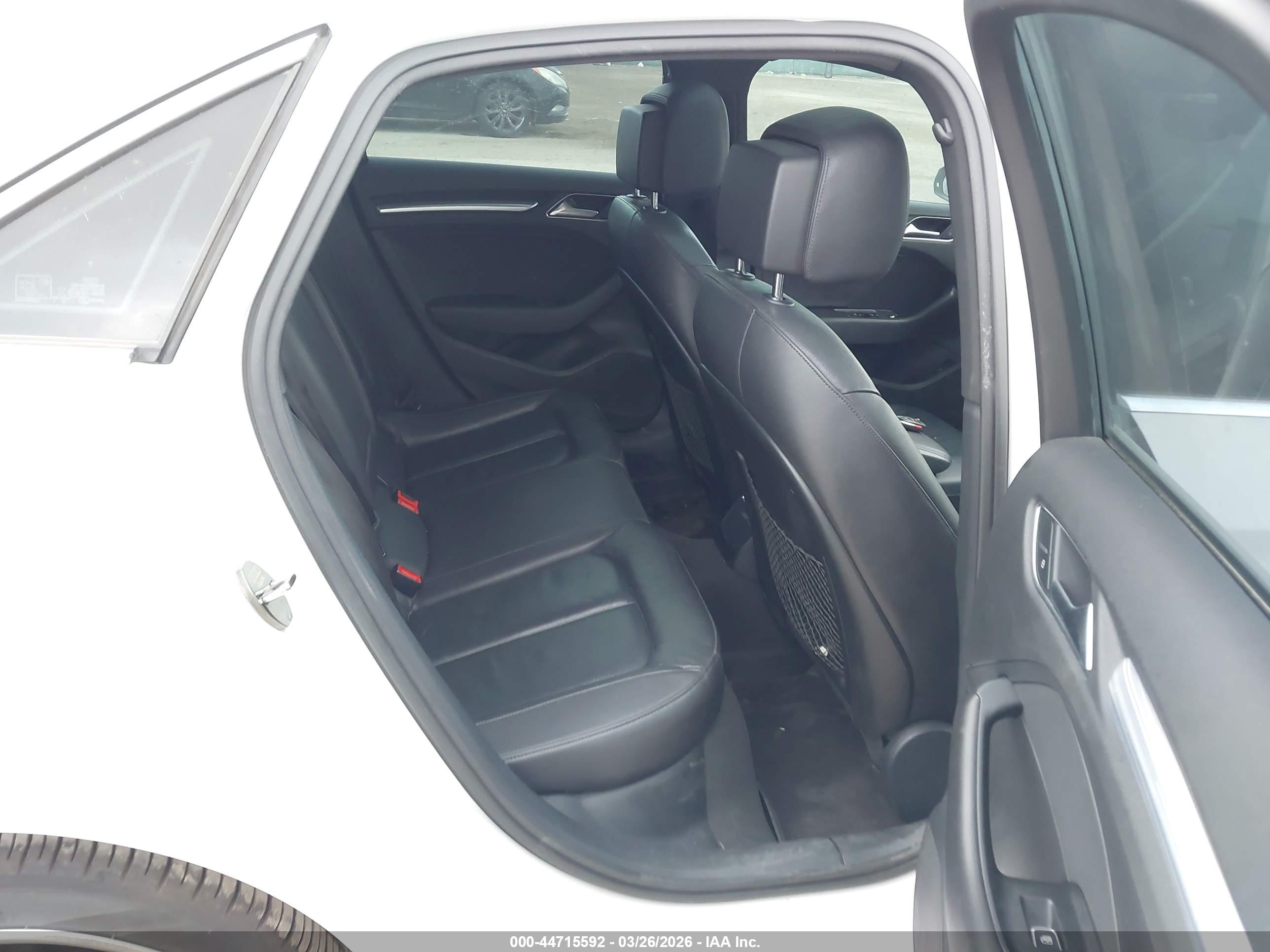 AUDI A3 image 8