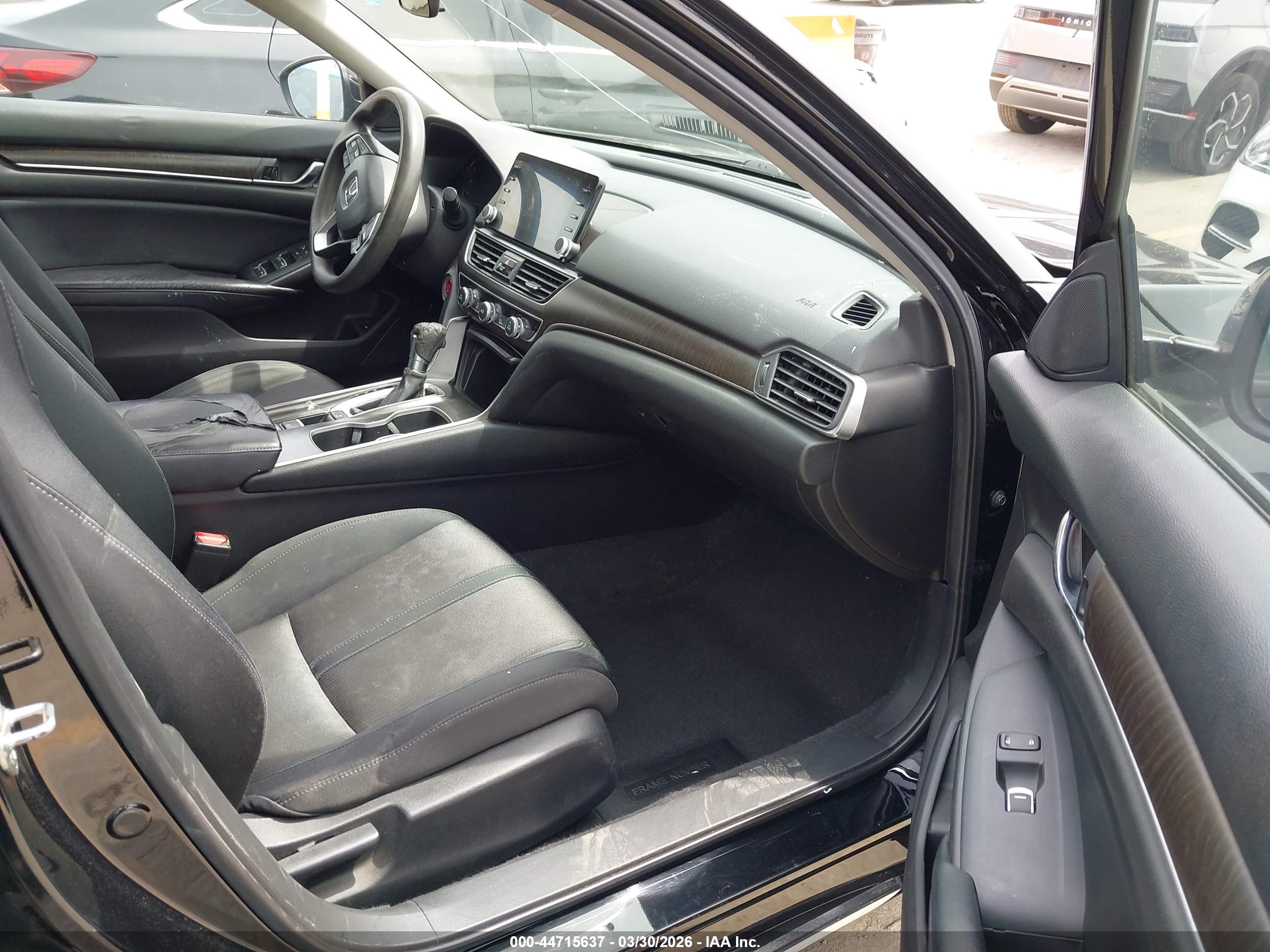 HONDA ACCORD image 5